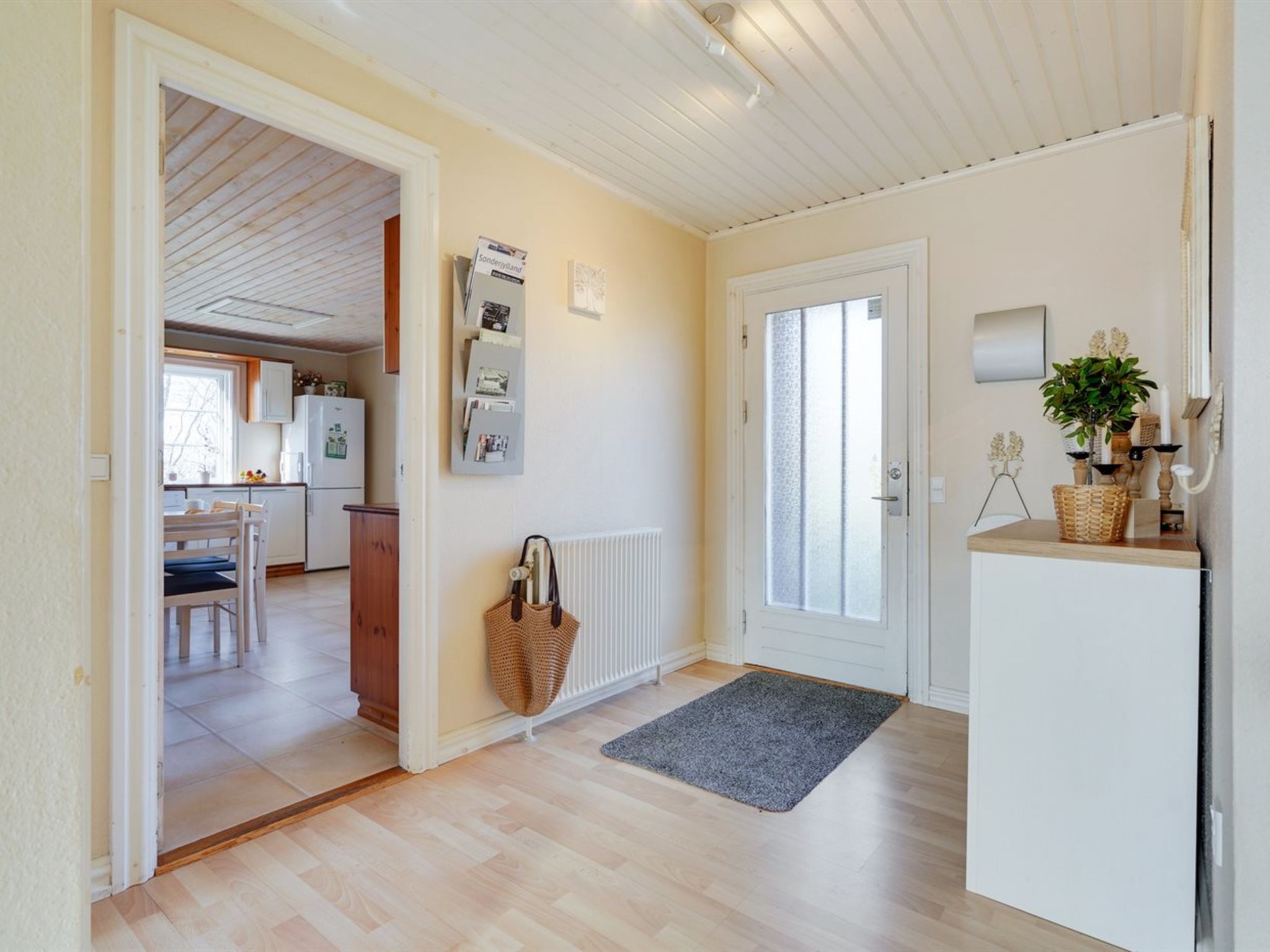 "Harrieth" - 16km from the sea - Binnen