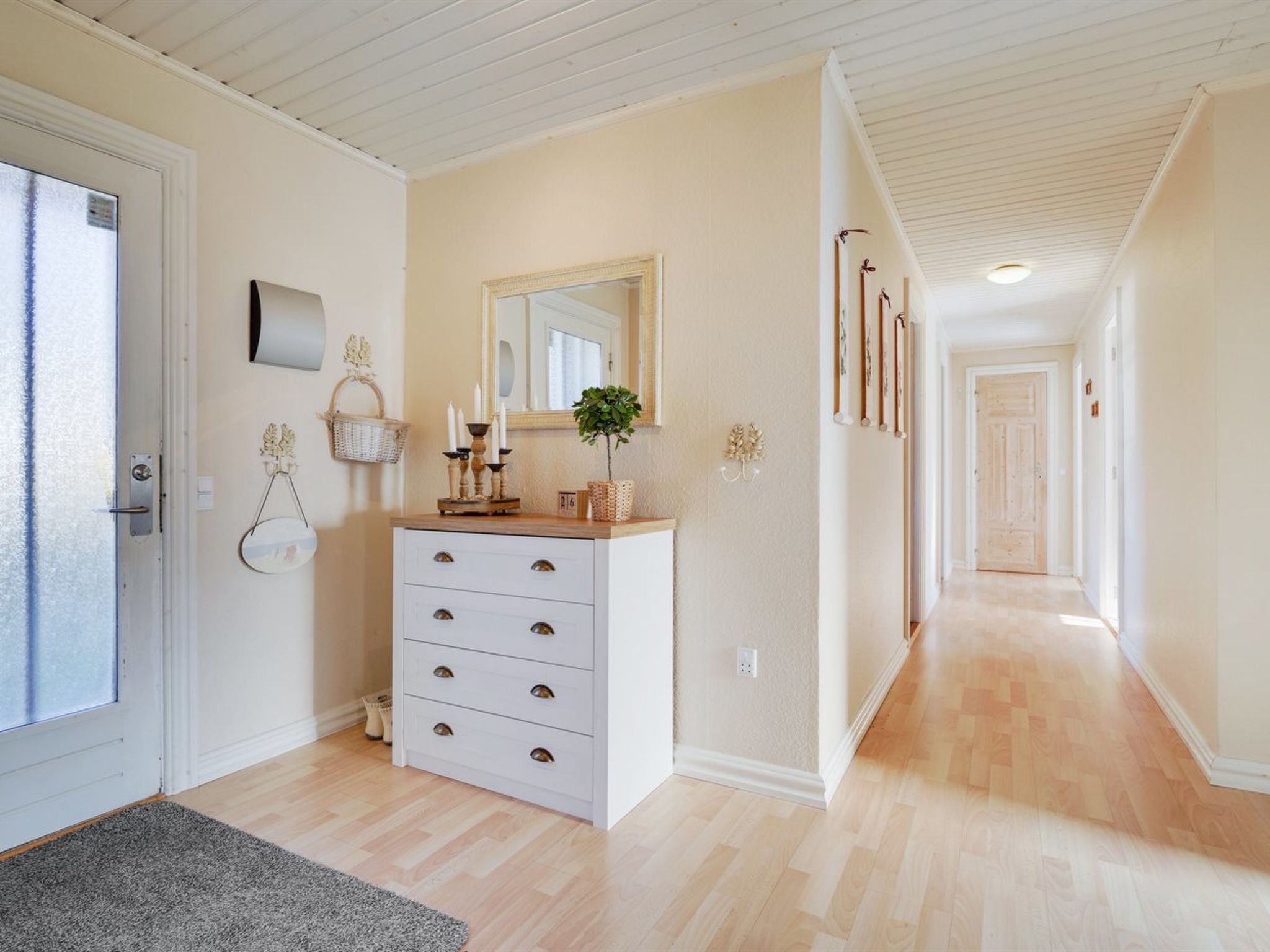 "Harrieth" - 16km from the sea - Binnen