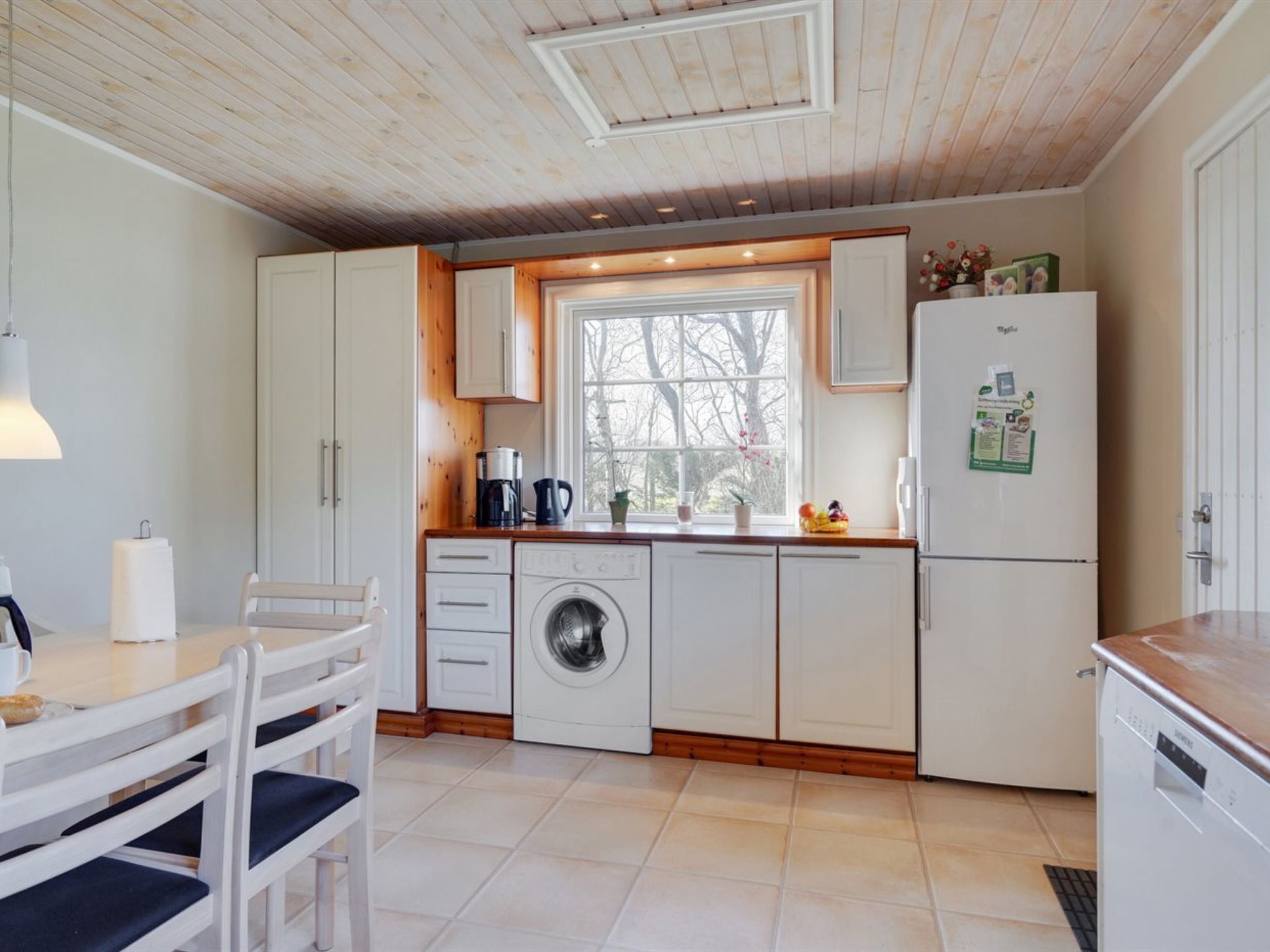 "Harrieth" - 16km from the sea - Binnen