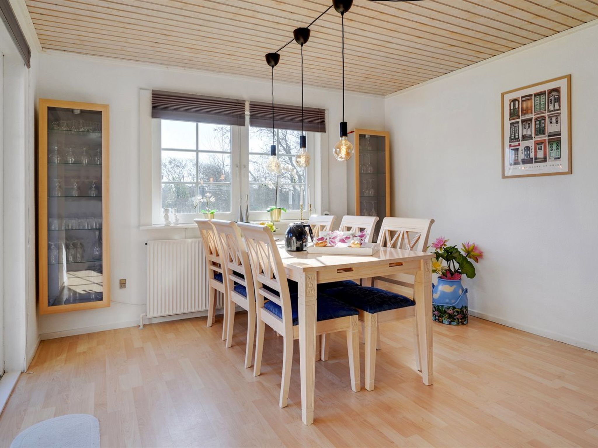 "Harrieth" - 16km from the sea - Binnen