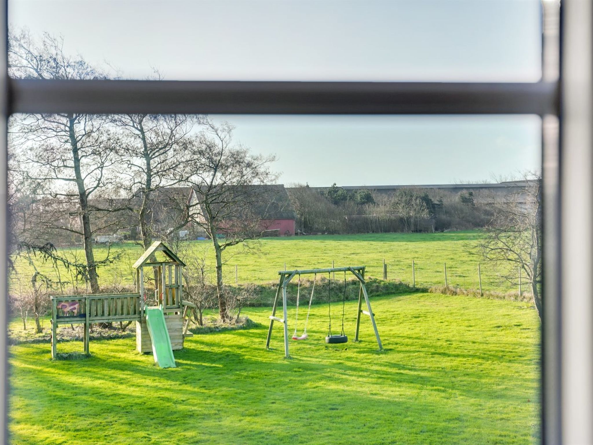 "Anje" - 16km from the sea - Buiten