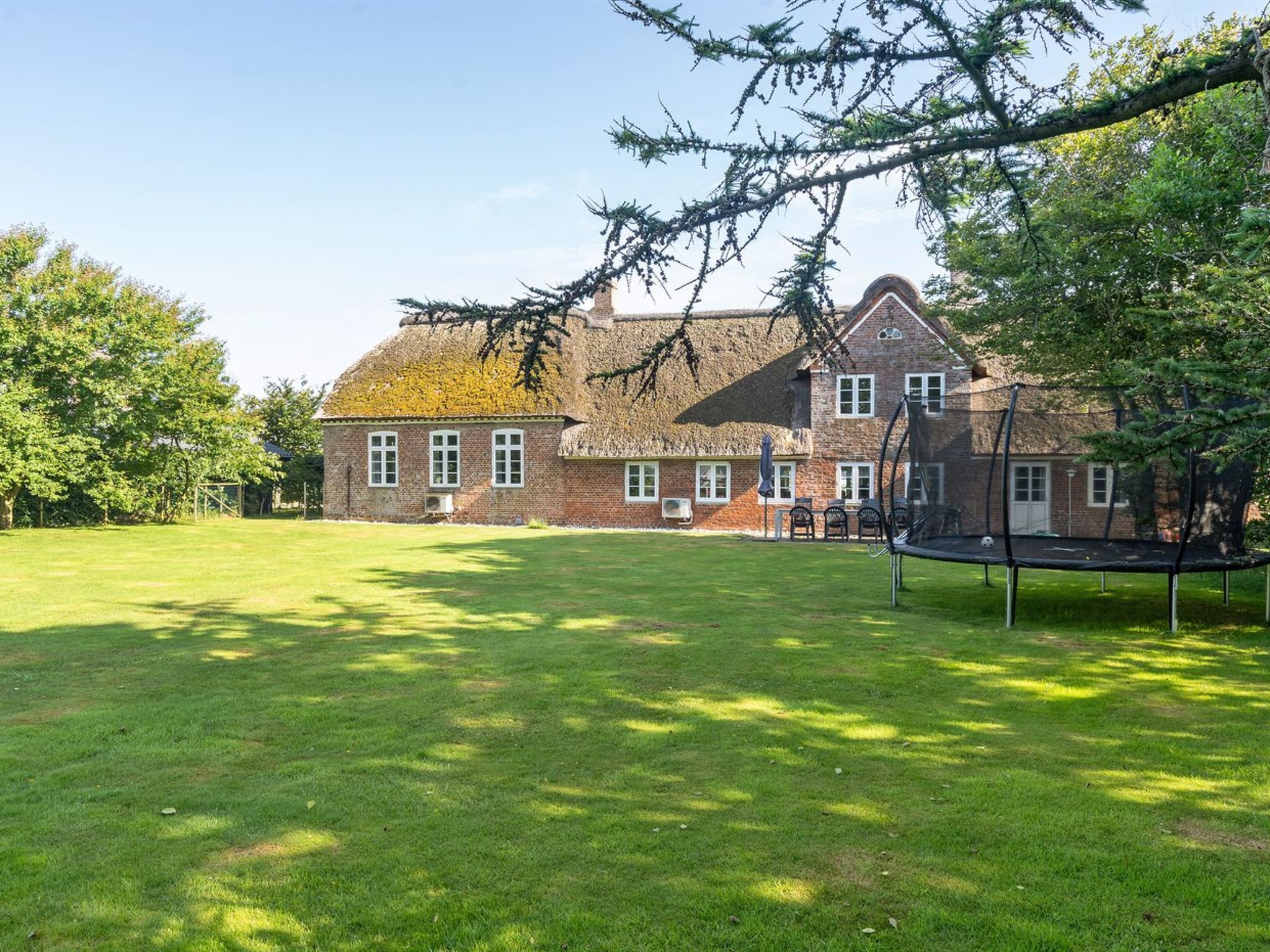 "Anje" - 16km from the sea - Buiten