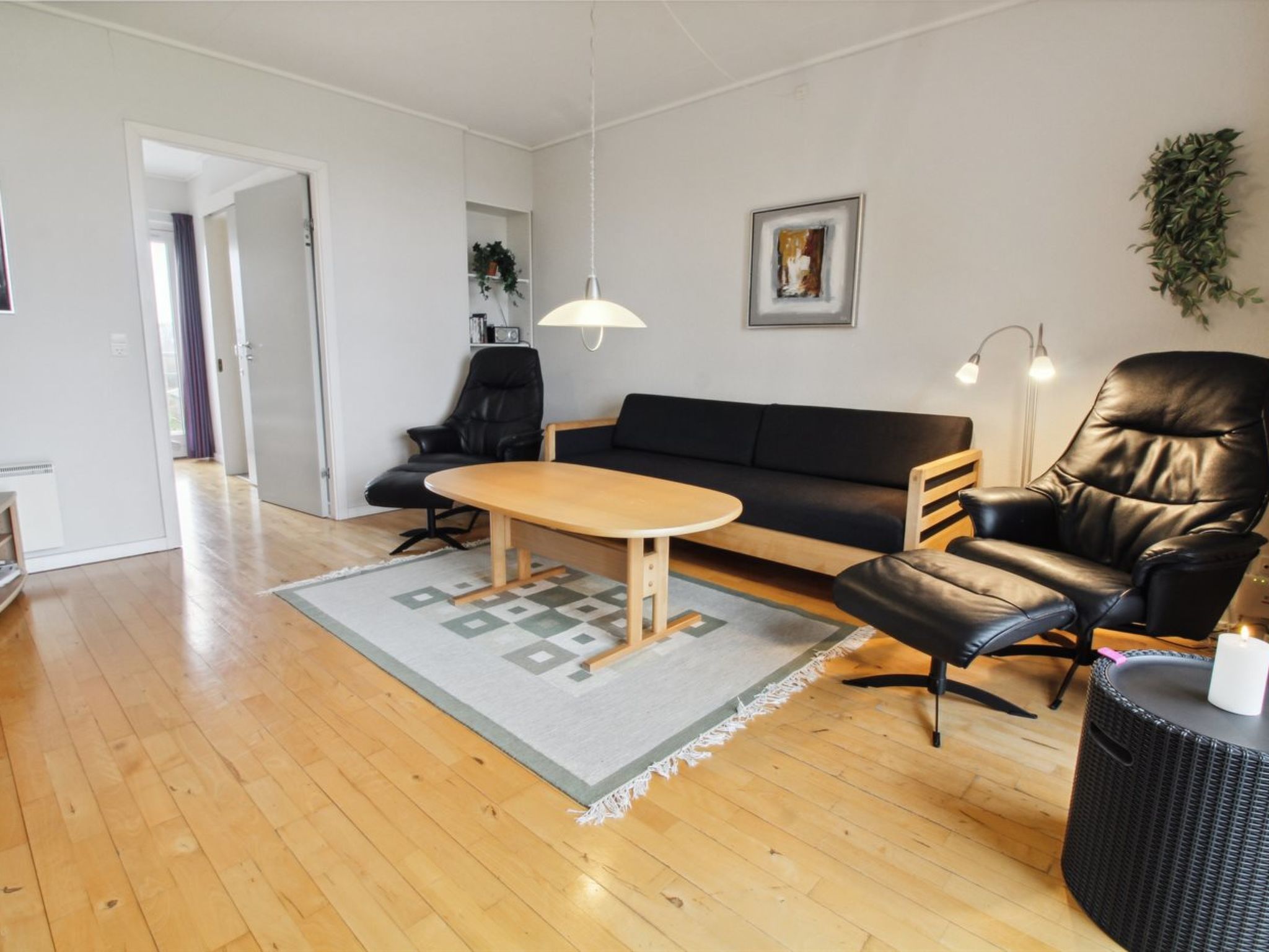 "Lisamaria" — Living Room (5 of 22)