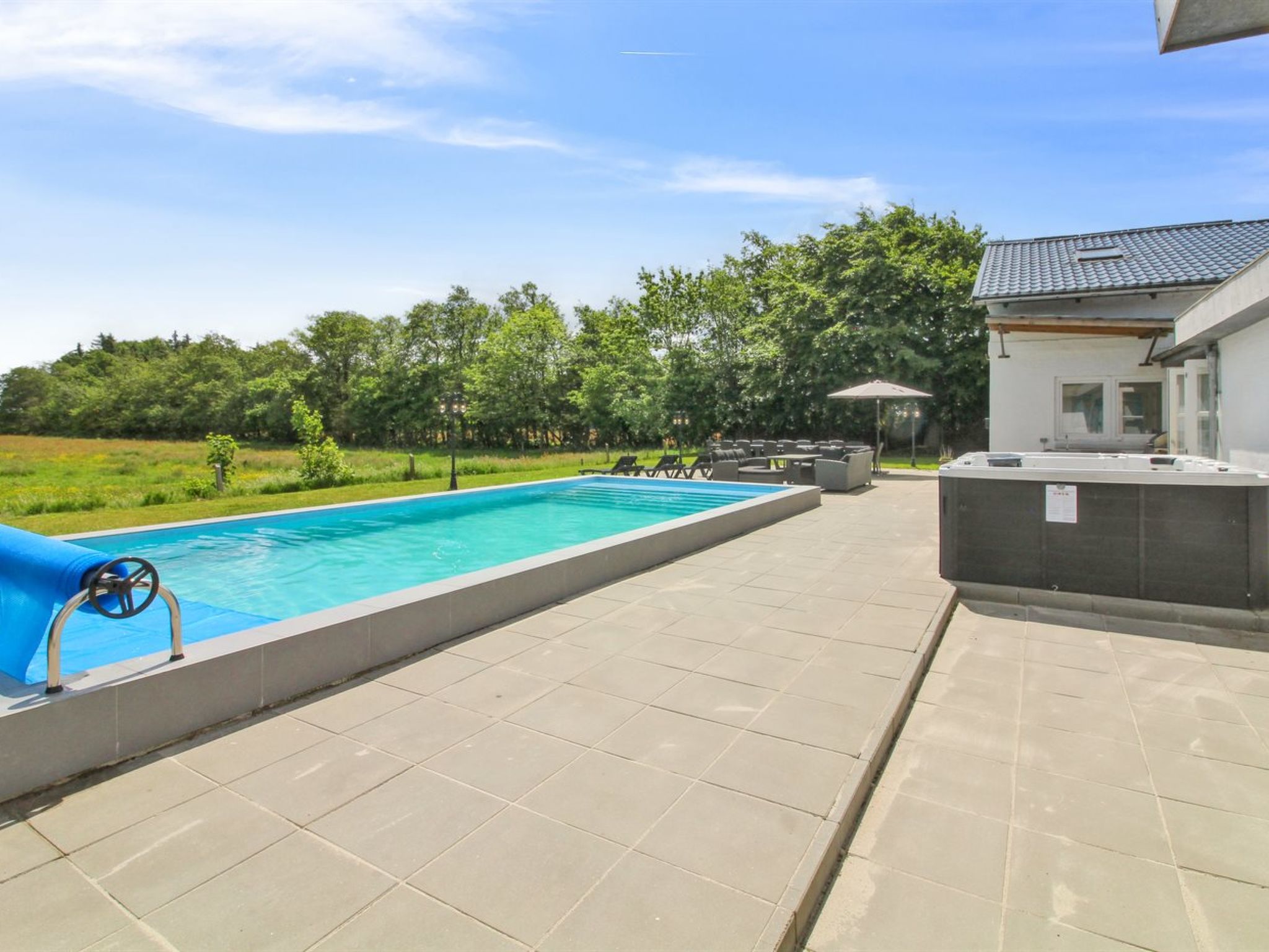 "Melin" - 7km from the sea - Buiten