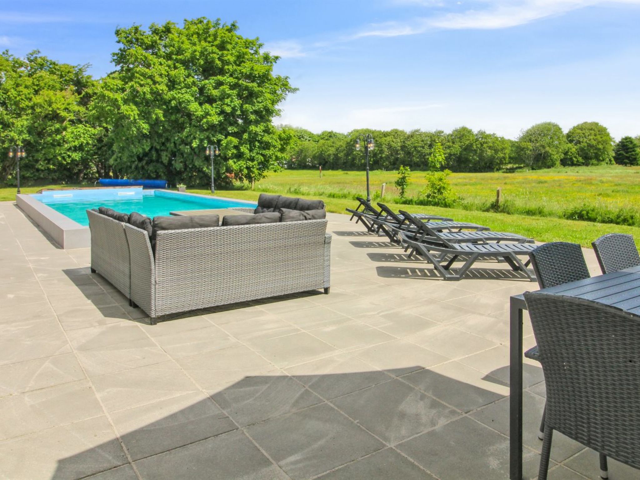 "Melin" - 7km from the sea - Buiten