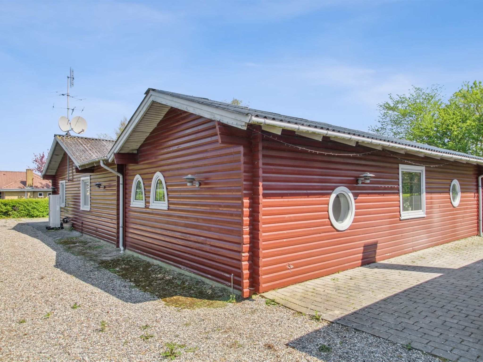"Aku" - 24km from the sea — House (4 of 24)