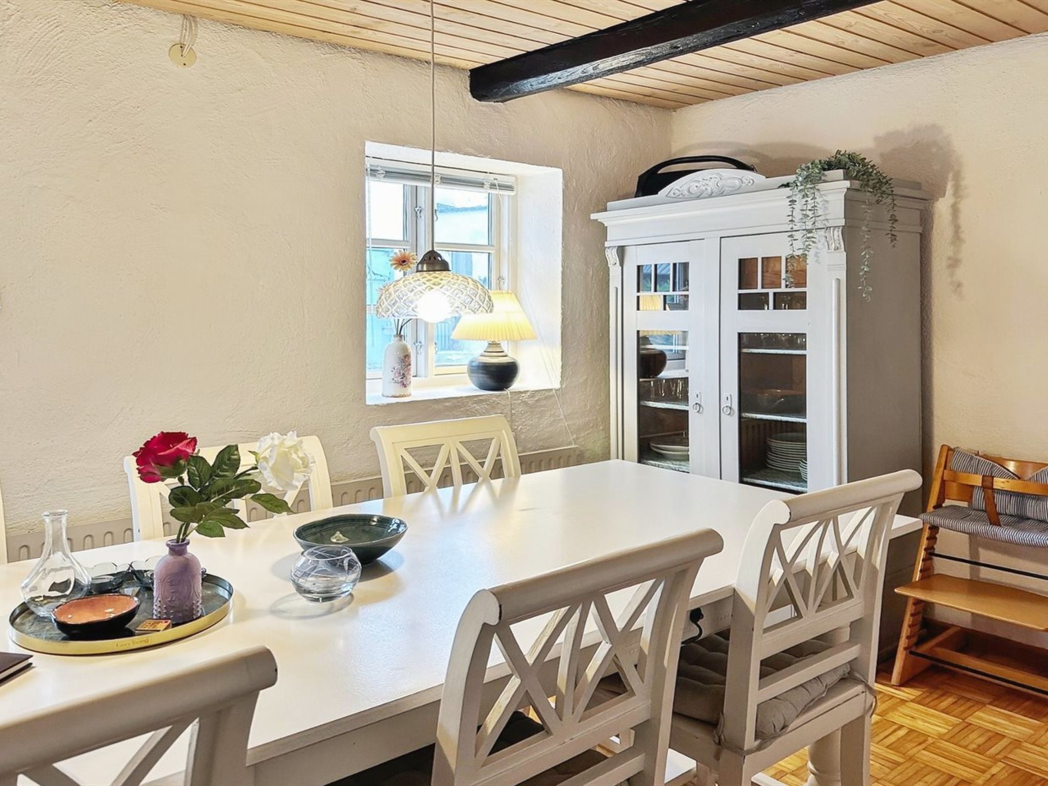 "Maelle" - 25km from the sea-Binnen