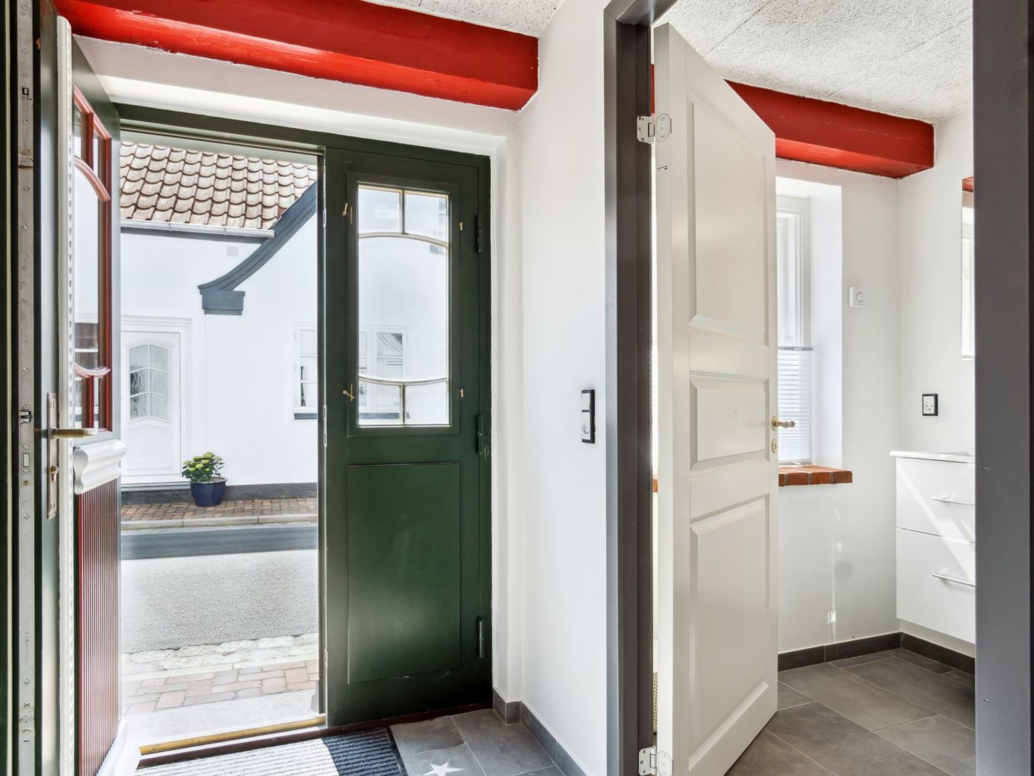 "Odeta" - 25km from the sea - Binnen