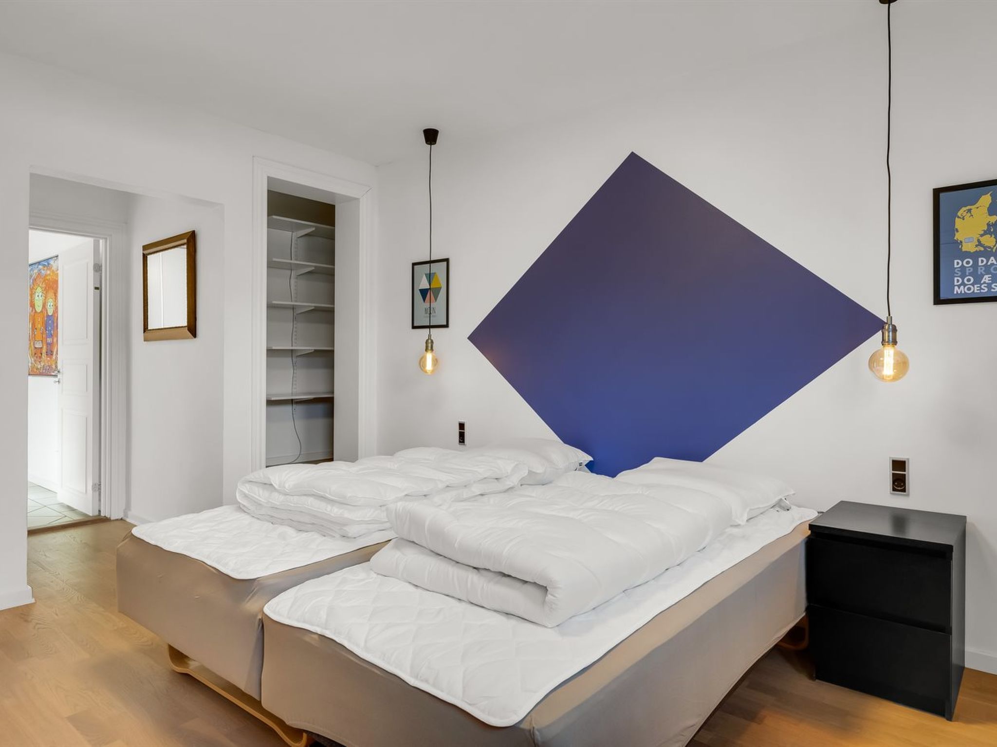 "Wraghi" - 21km from the sea-Inside