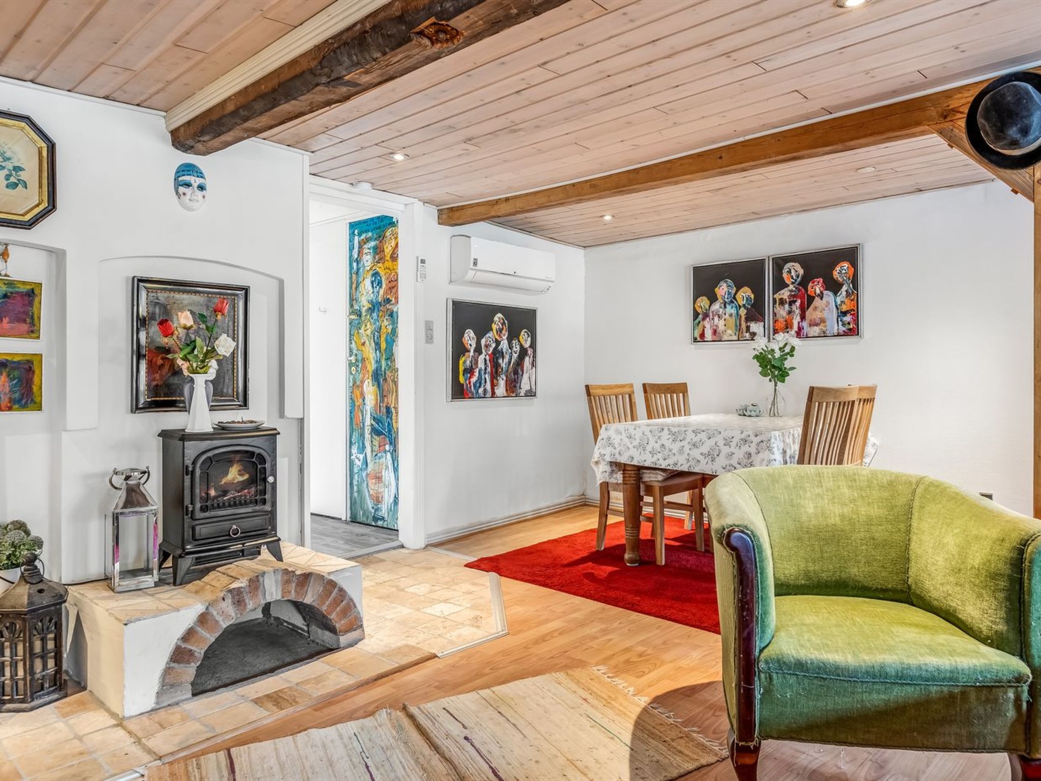 "Jouni" - 18km from the sea-Binnen