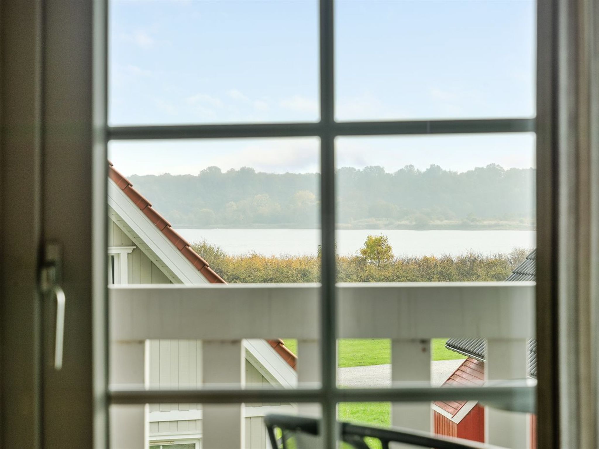 "Babette" - 75m to the fjord-Buiten