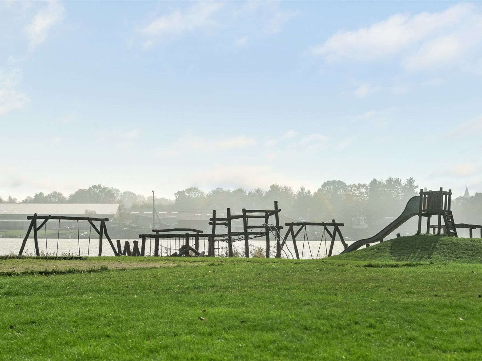 "Babette" - 75m to the fjord - Buiten