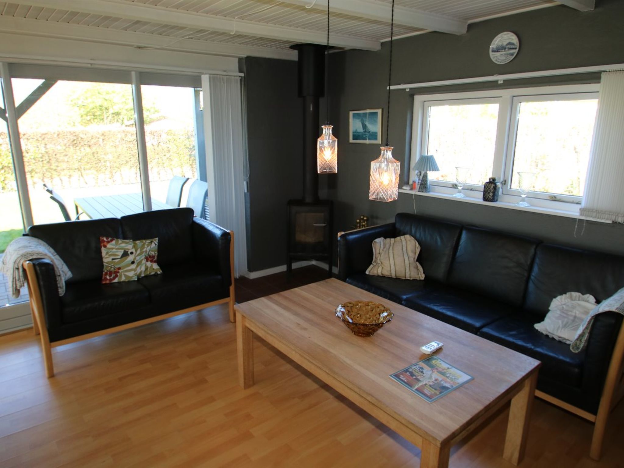 "Sauli" - 200m to the fjord-Binnen