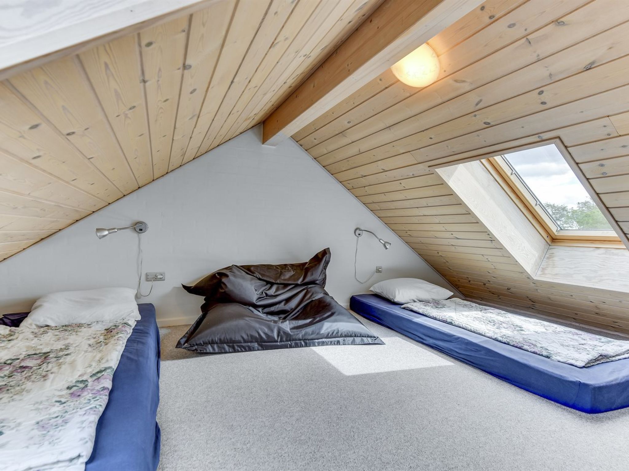 "Sigbritt" - 100m from the sea - Binnen