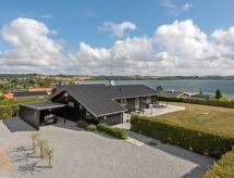 Vrijstaande vakantiewoning Beowulf op 200 meter van het strand in Broager - thumbnail 1