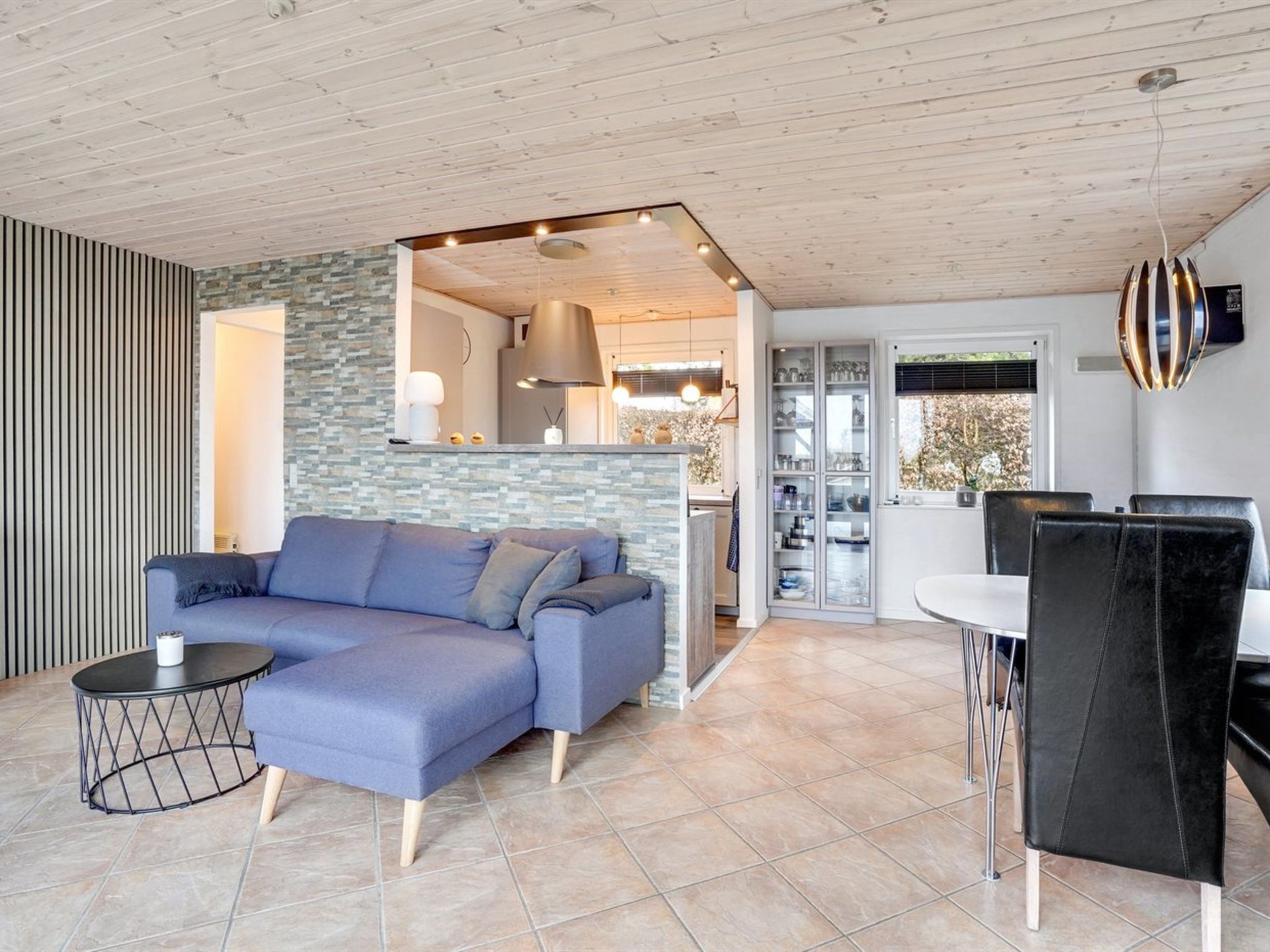 "Aloisia" - 300m from the sea-Binnen