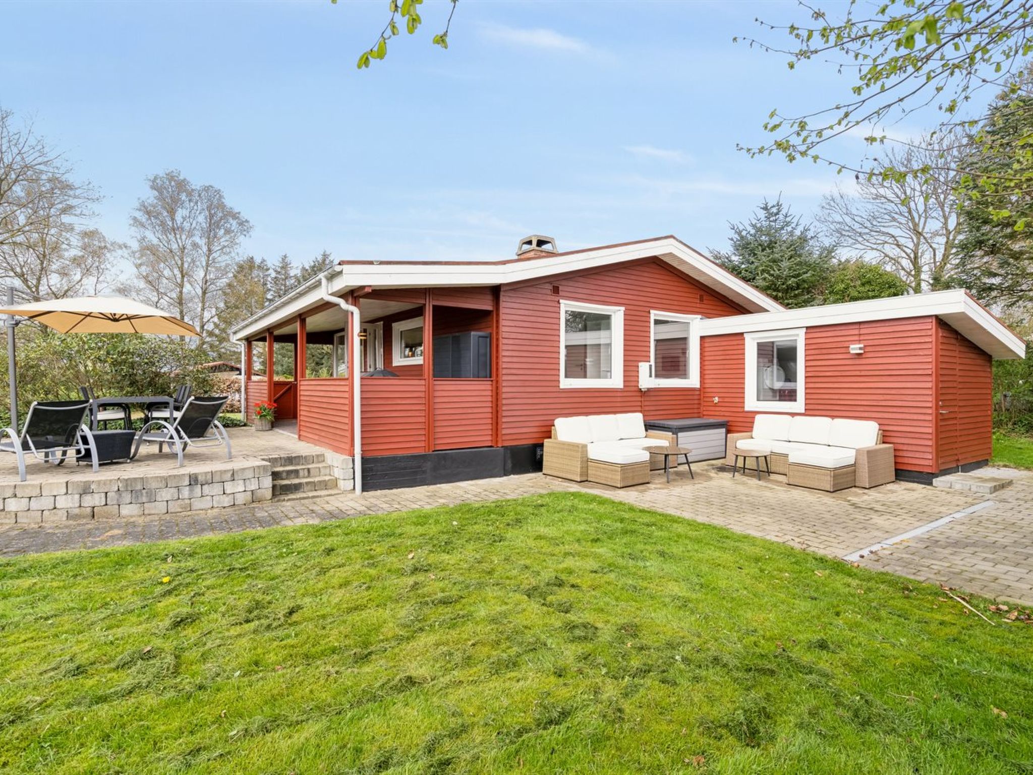 "Safina" - 100m from the sea