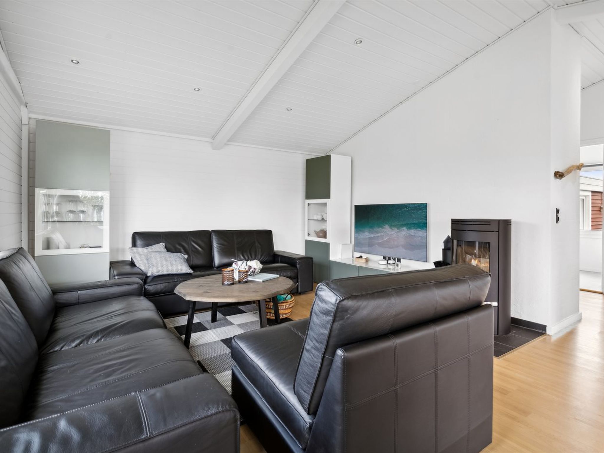 "Safina" - 100m from the sea