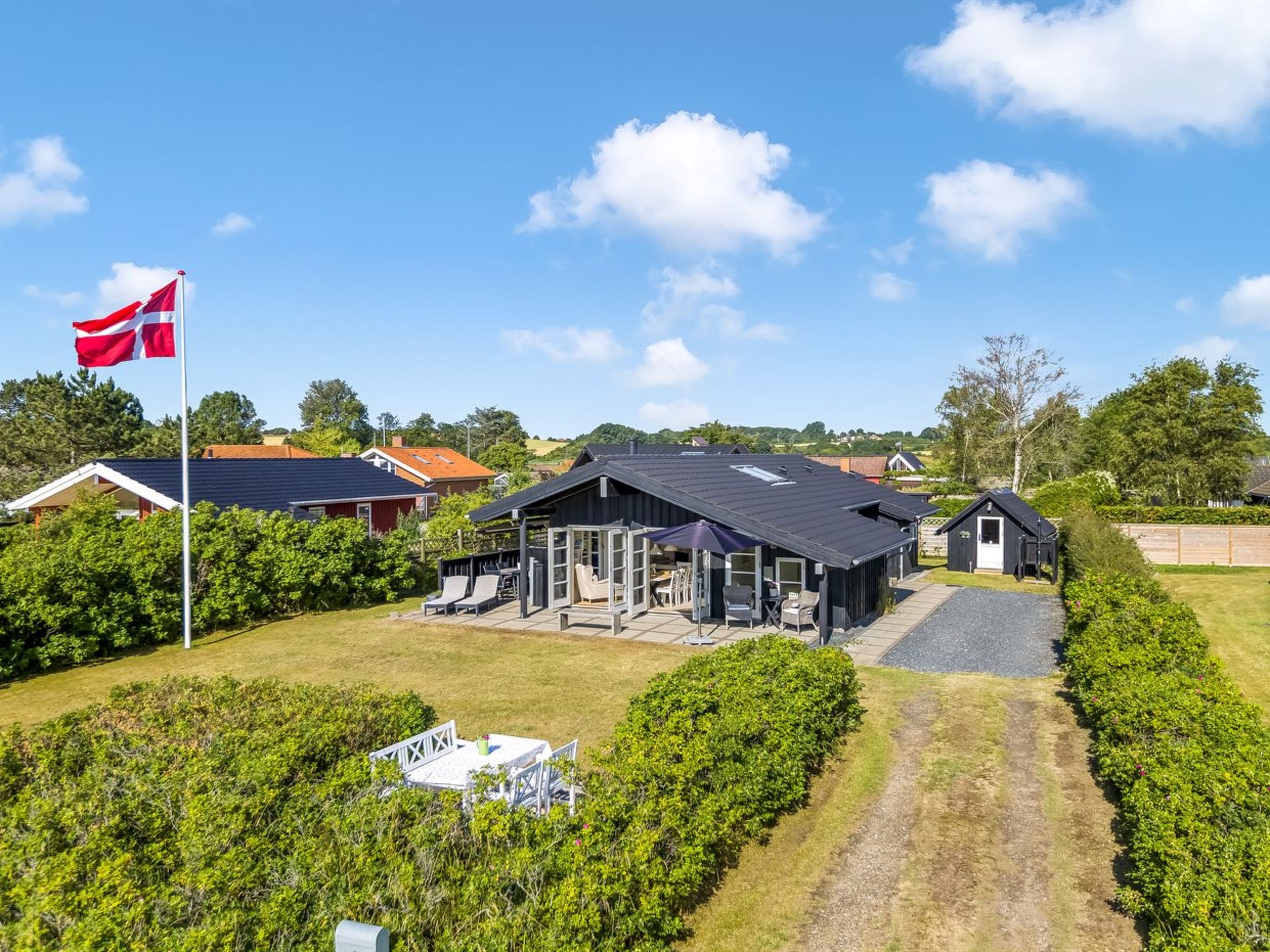 "Withger" - 20m from the sea-Outside