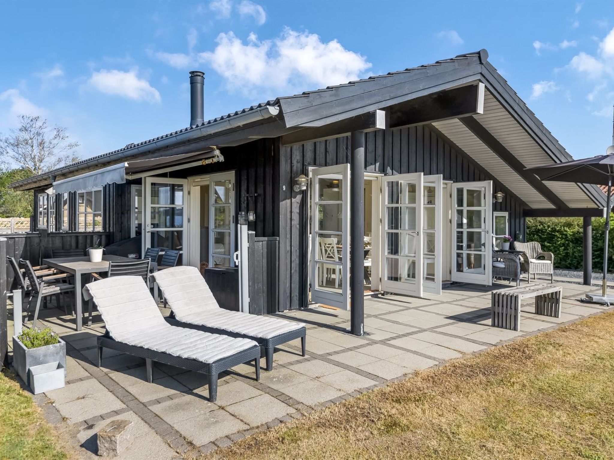 "Withger" - 20m from the sea-Outside