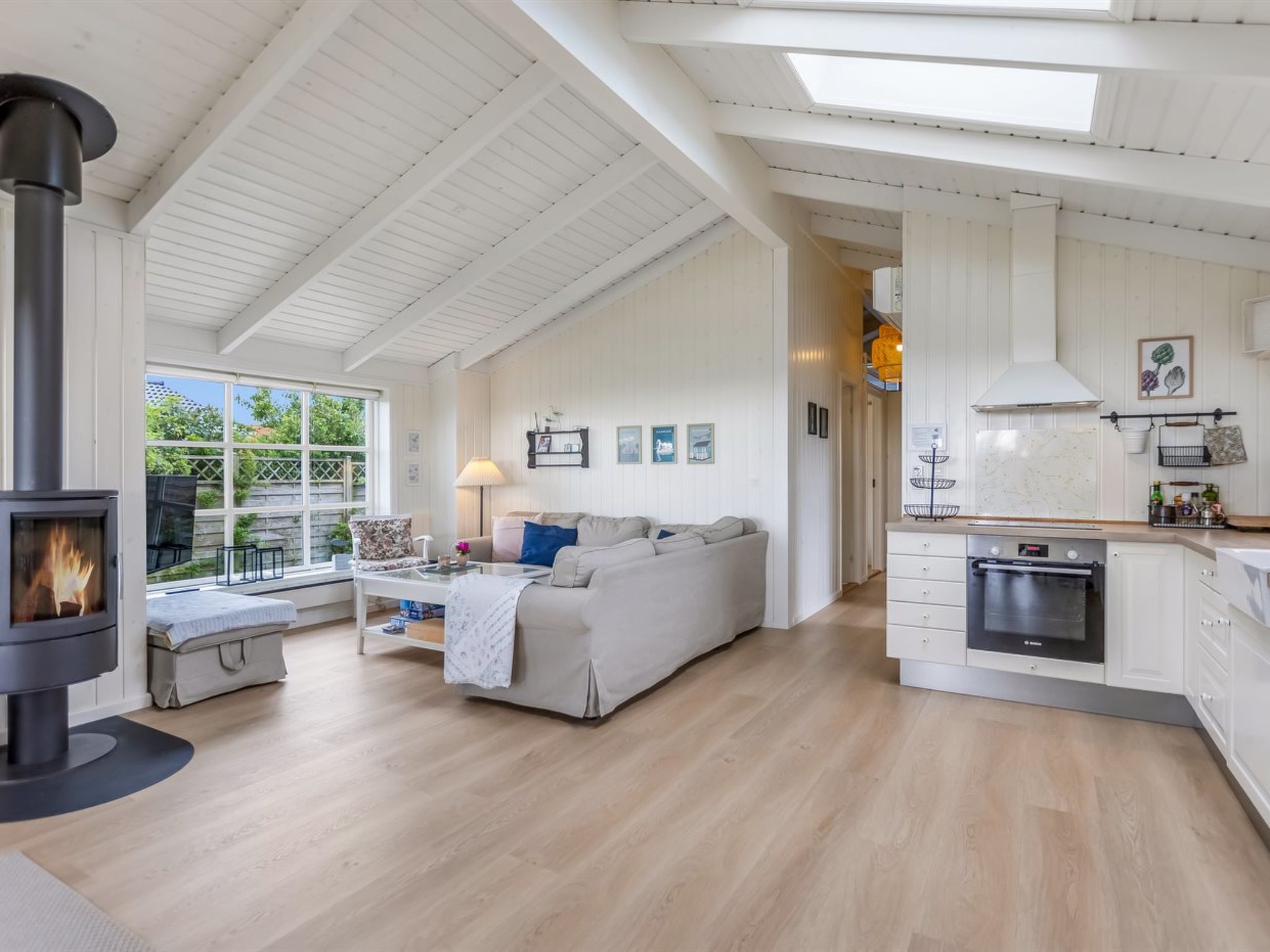 "Withger" - 20m from the sea-Inside
