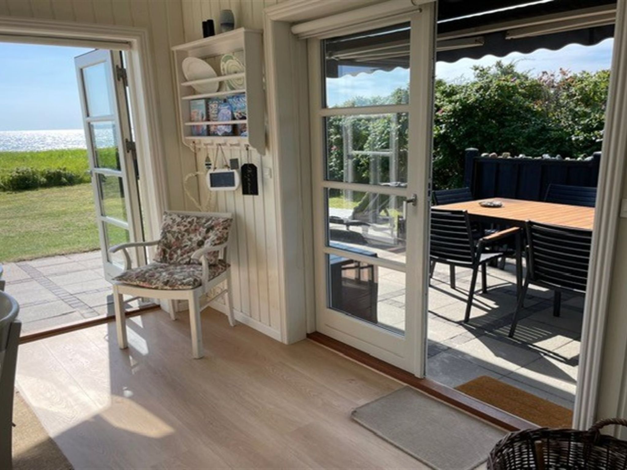 "Withger" - 20m from the sea-Inside