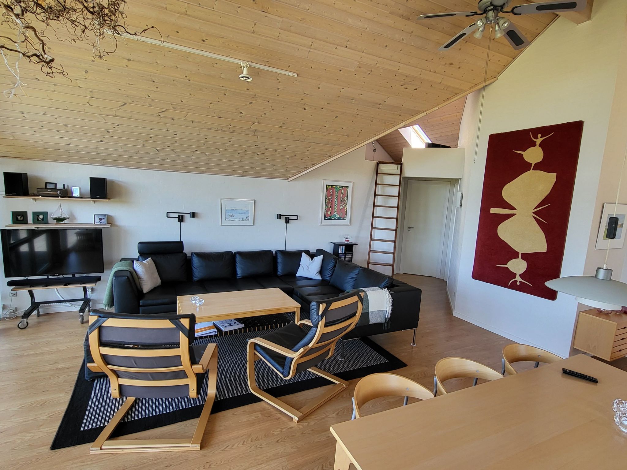 Modernes, geräumiges Haus mit großer Terrasse-Binnen