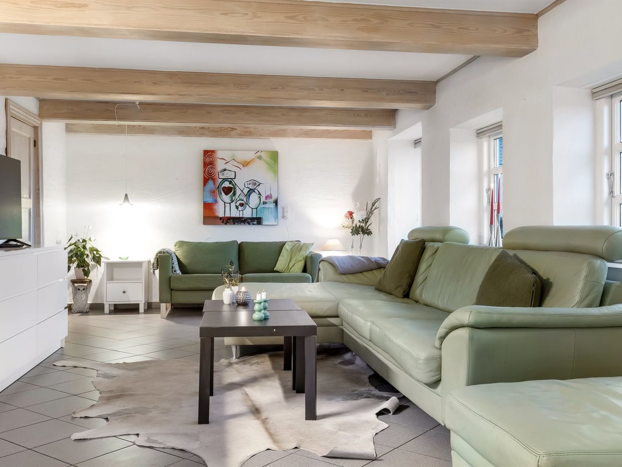 "Yorik" - 1.6km from the sea-Inside