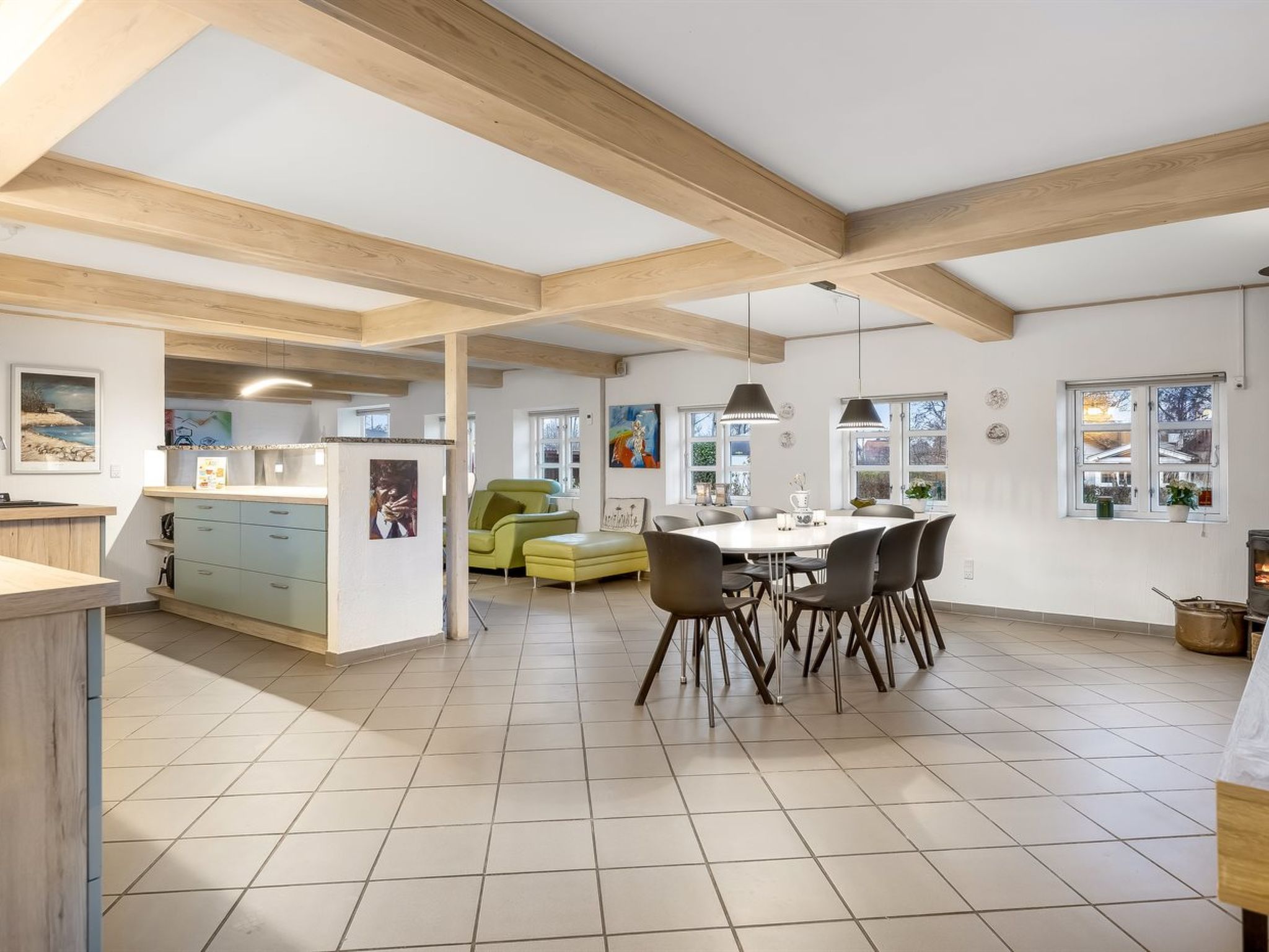 "Yorik" - 1.6km from the sea-Inside