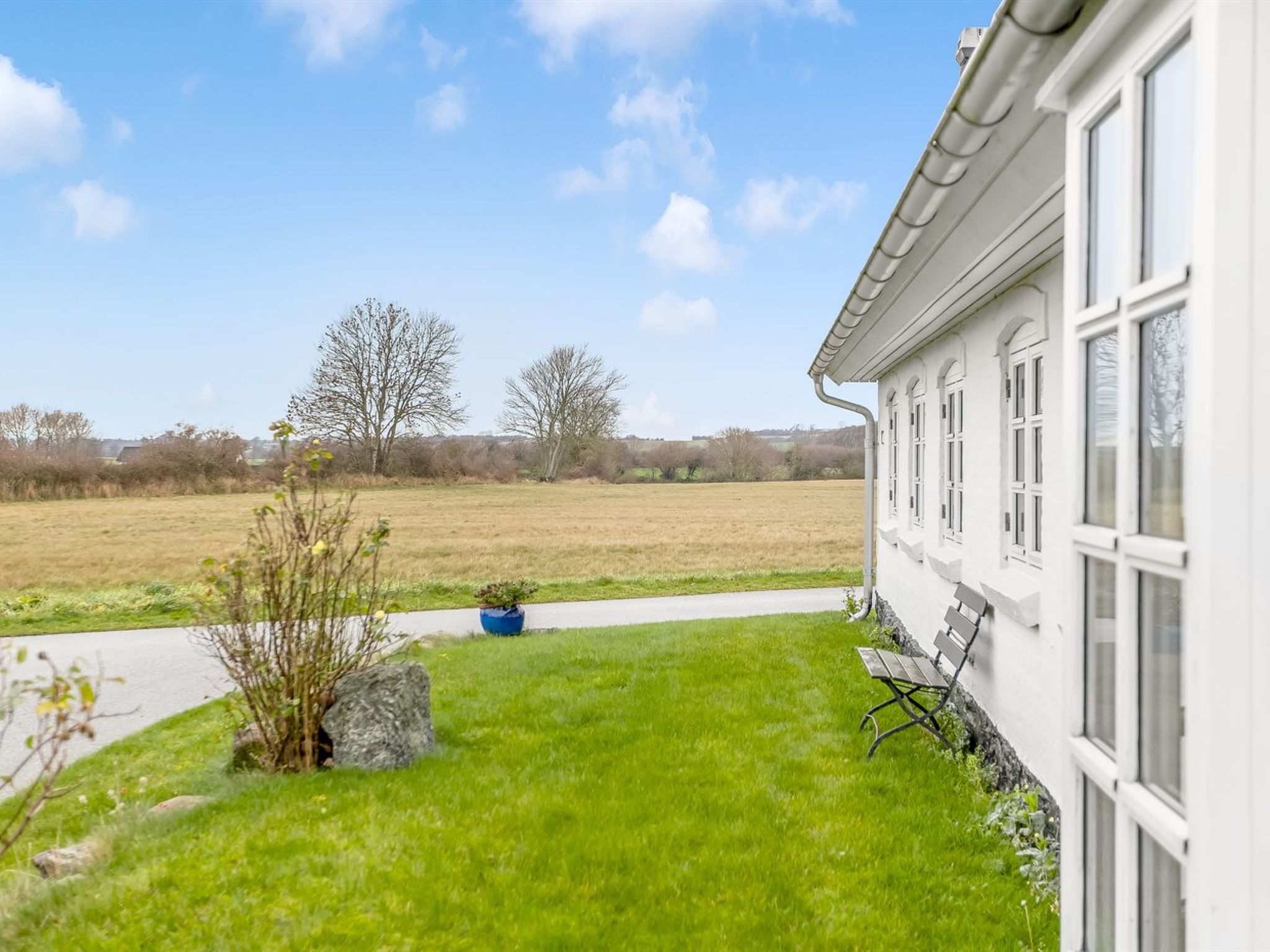 "Yorik" - 1.6km from the sea-Outside