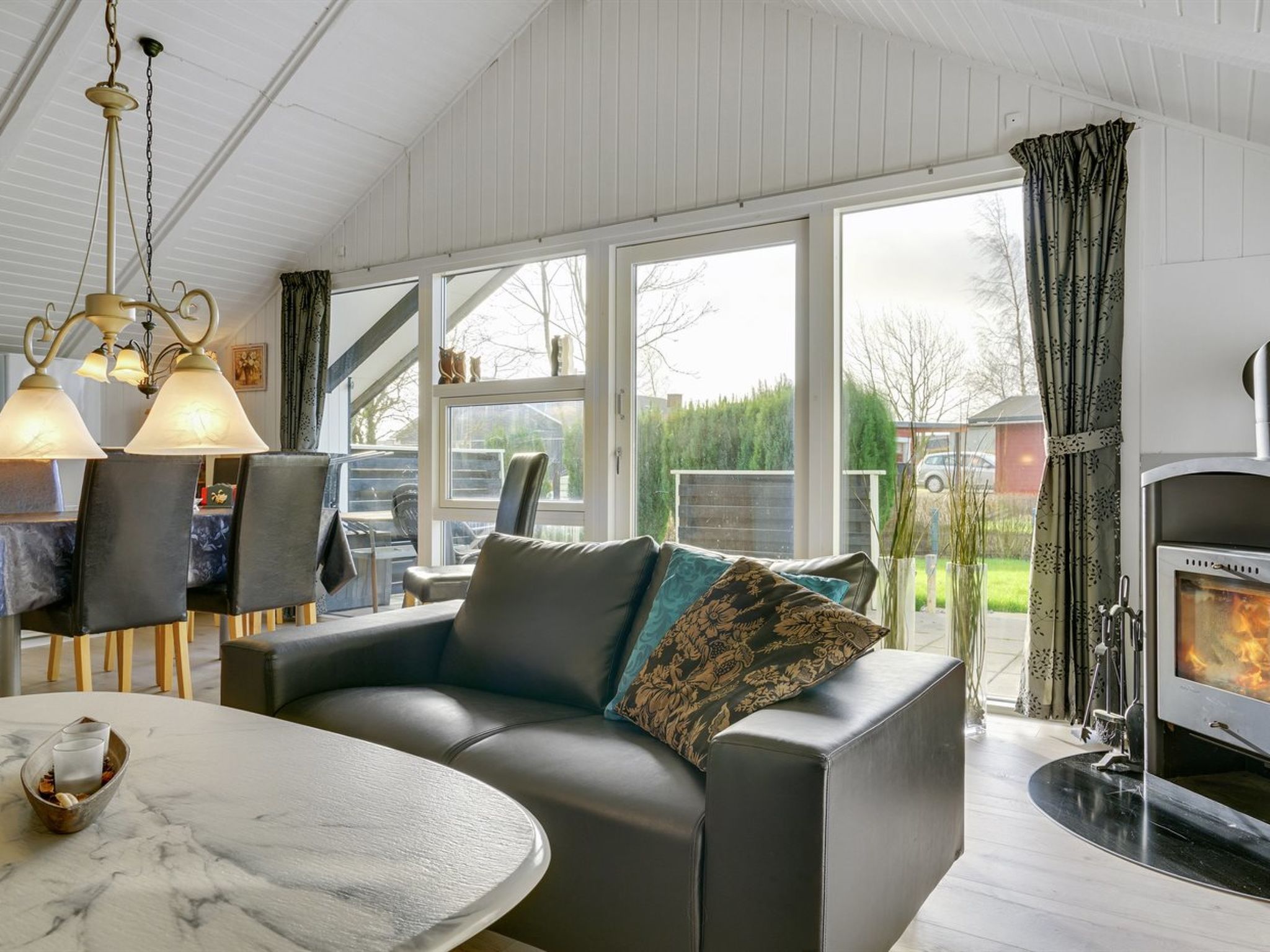 "Hortensia" - 350m from the sea-Binnen