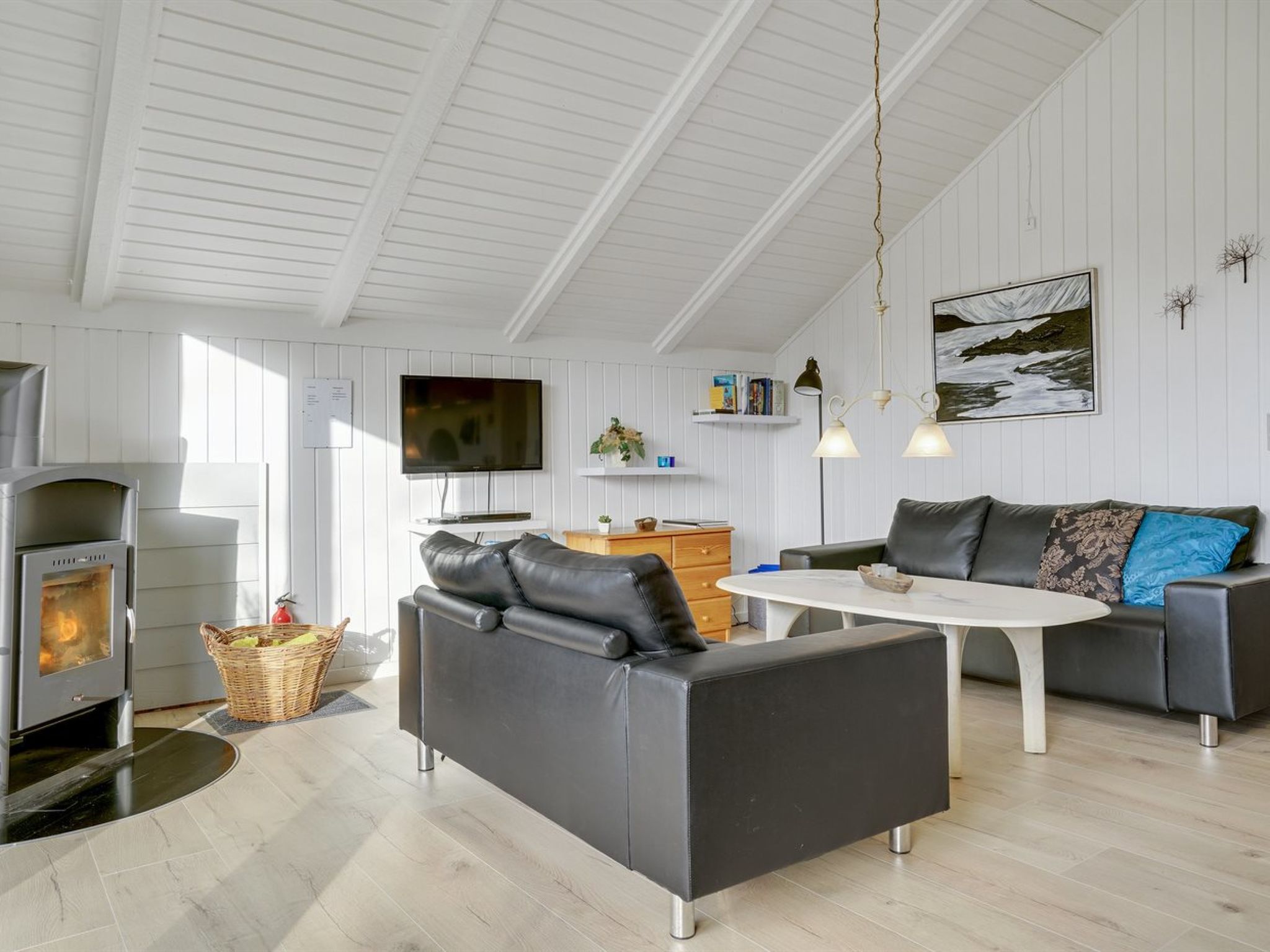 "Hortensia" - 350m from the sea - Binnen