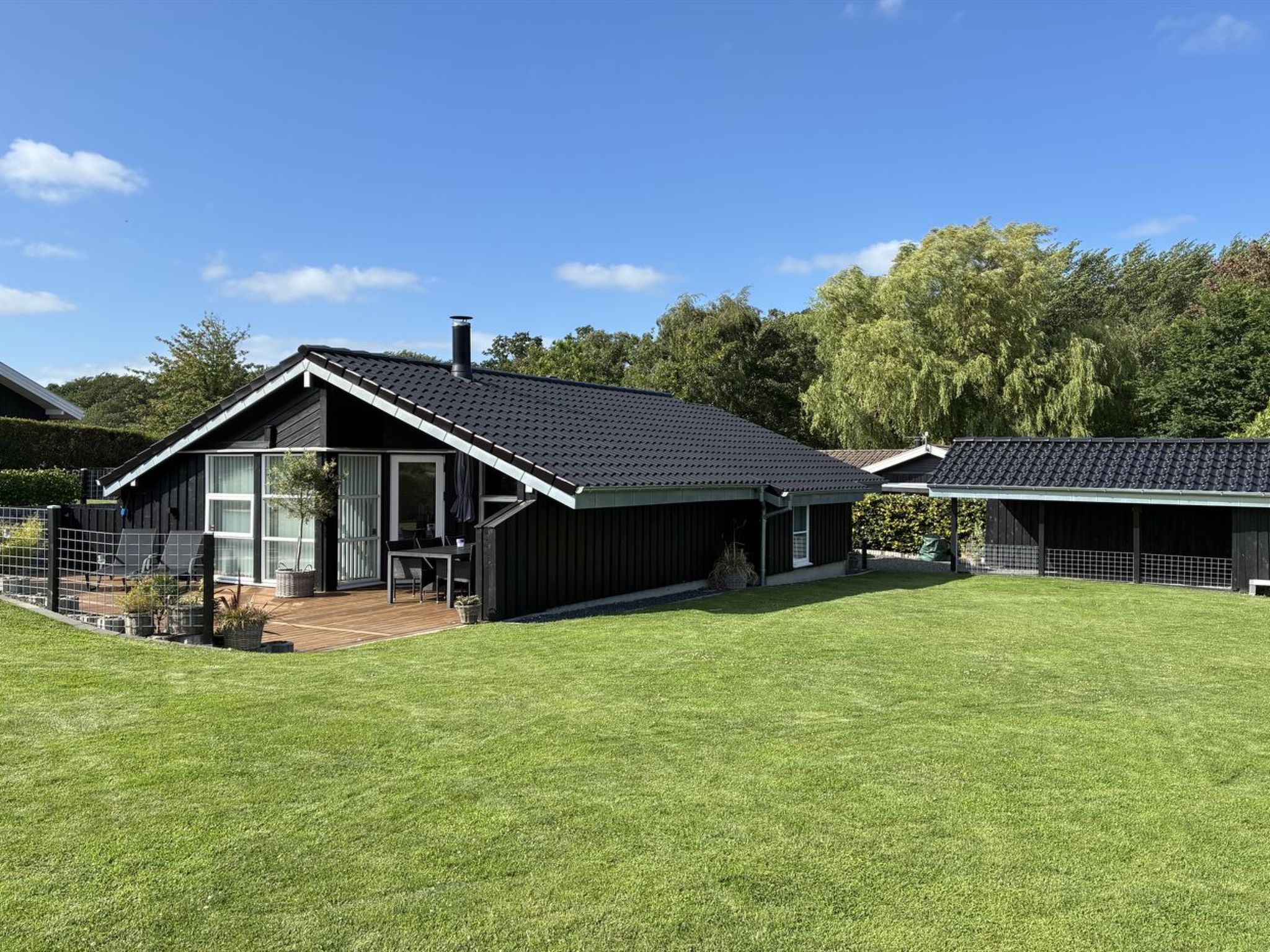 "Enida" - 350m to the fjord - Buiten