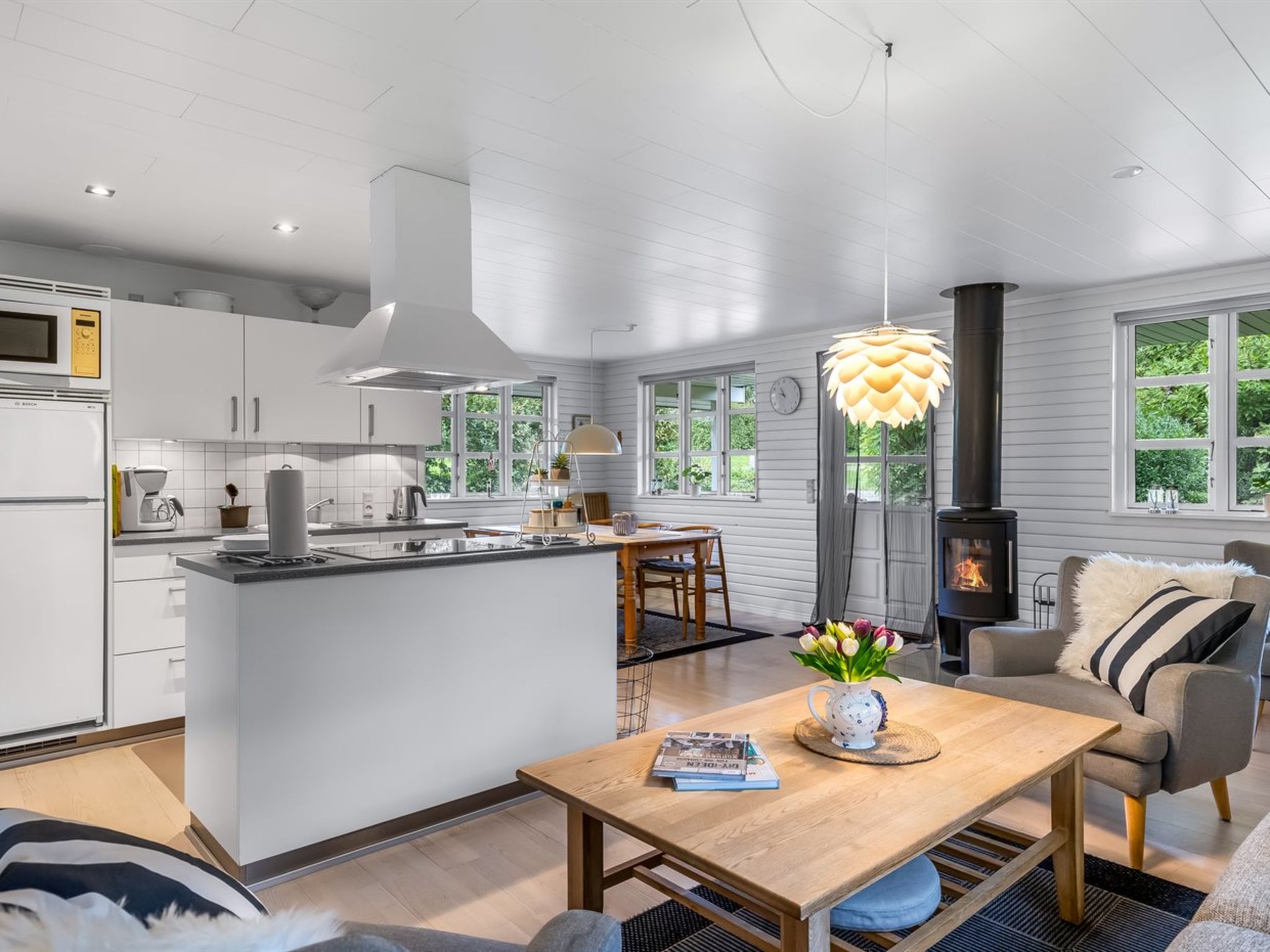 "Bennek" - 500m from the sea - Drinnen