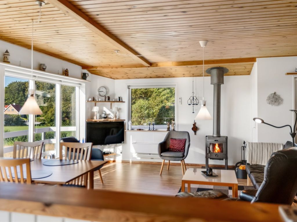 'Senni' - 800m from the sea