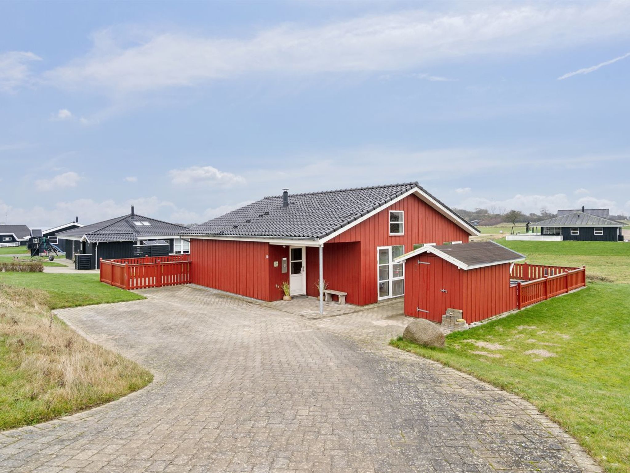 "Aira" - 200m from the sea - Buiten