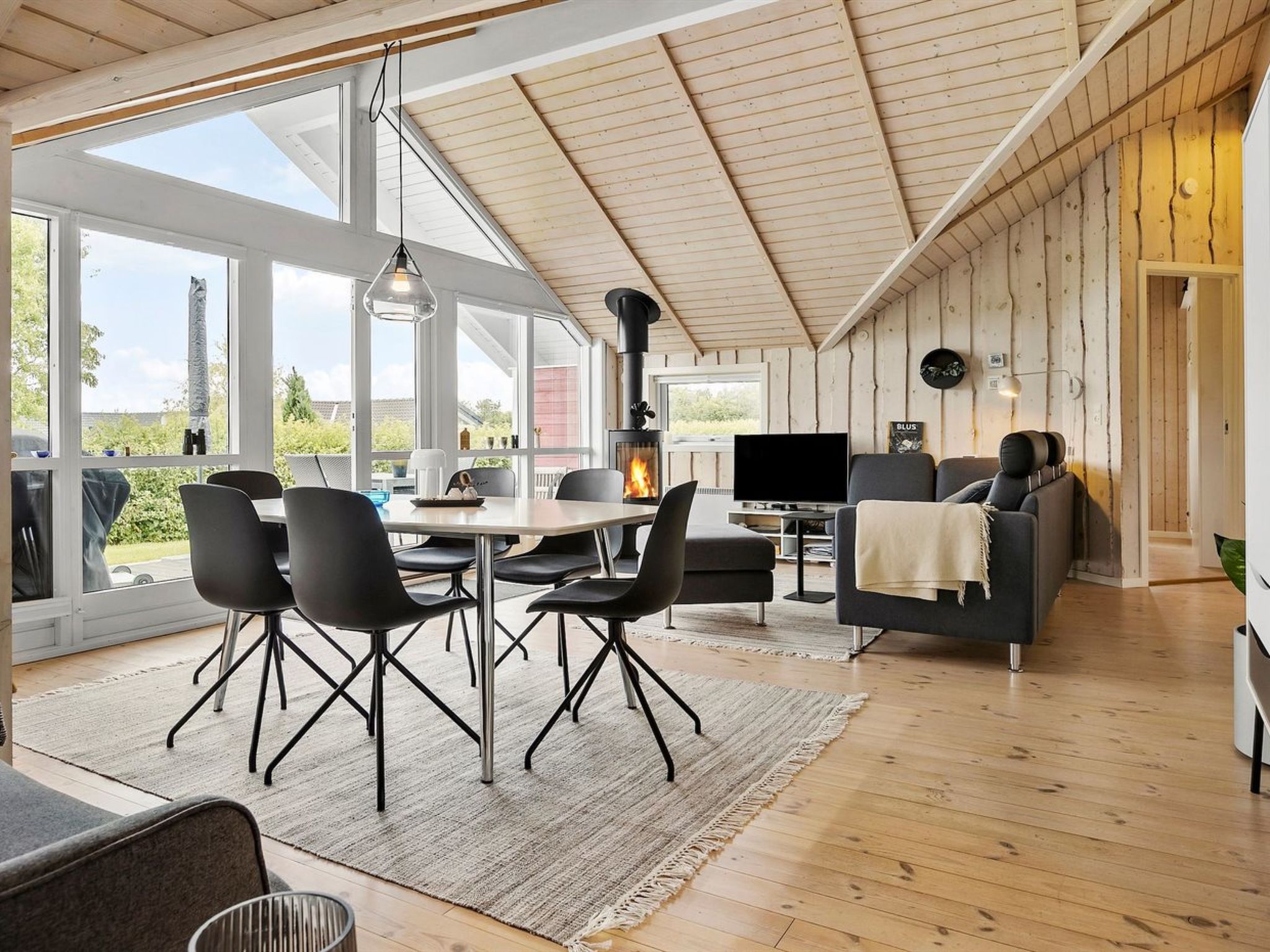 "Alexi" - 300m from the sea-Binnen