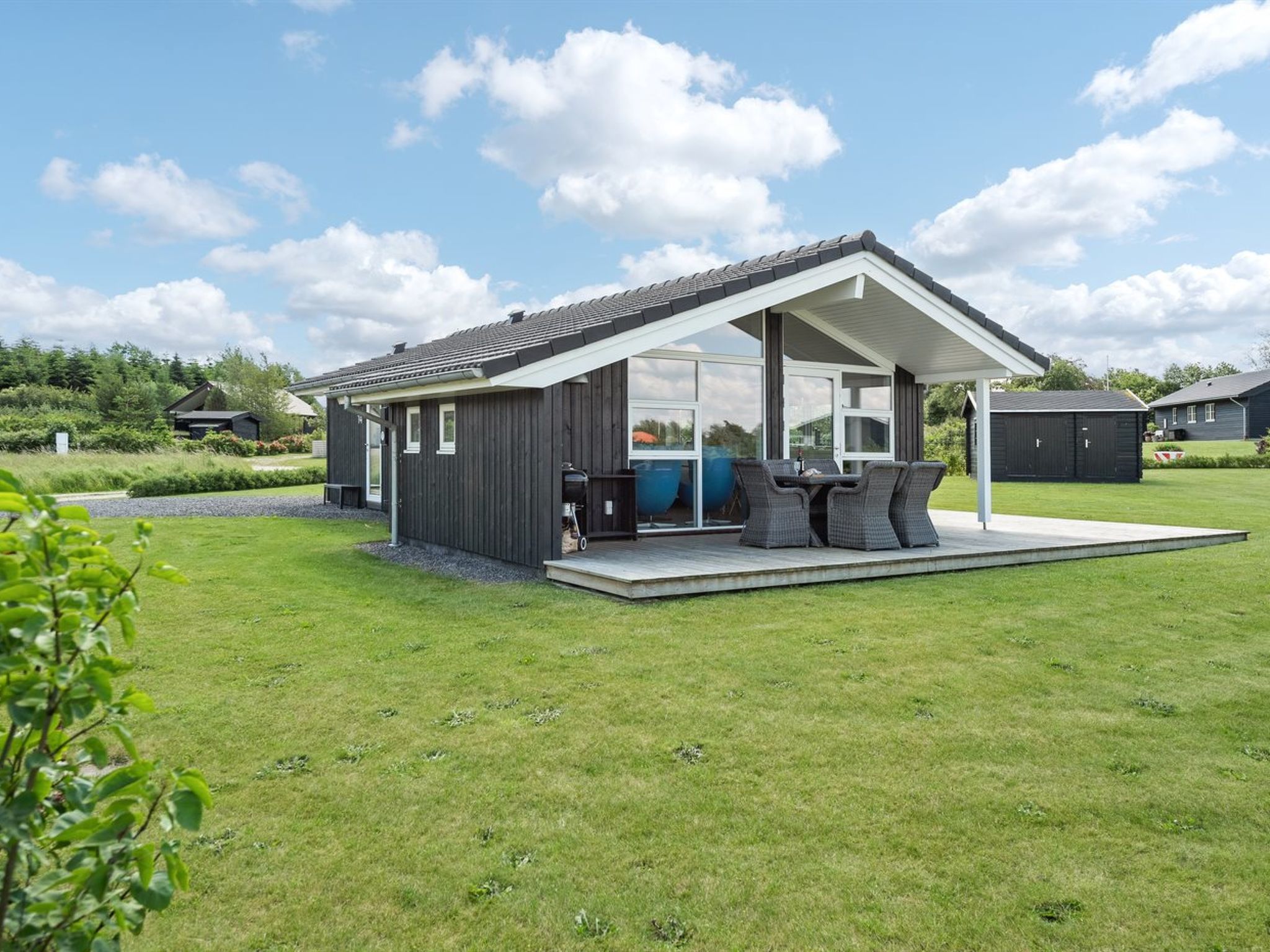 "Rether" - 400m from the sea