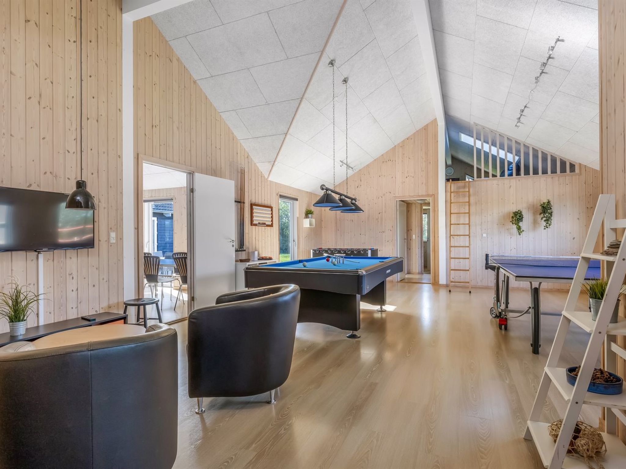 "Finwith" - 600m from the sea - Binnen