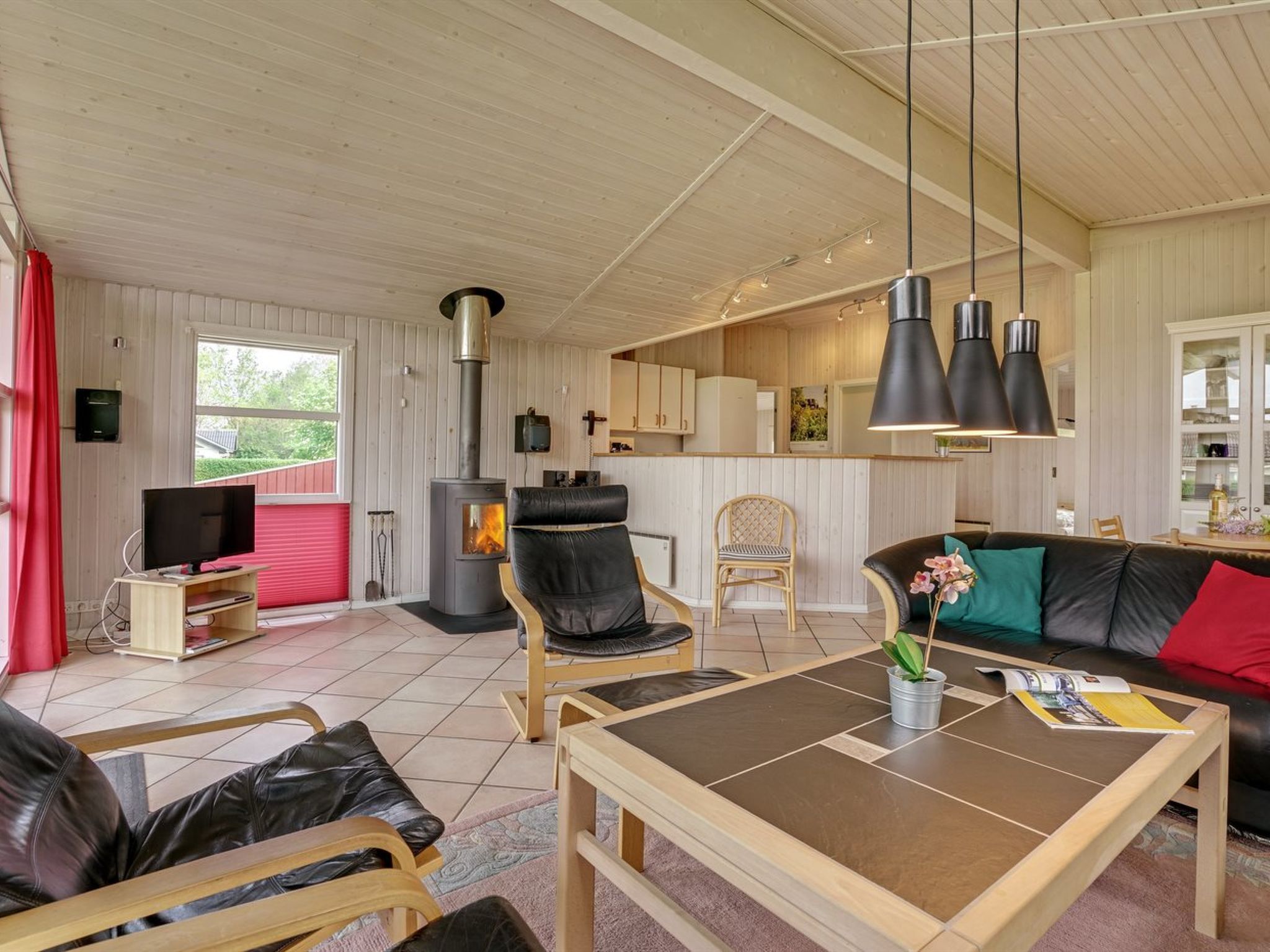 "Folke" - 250m from the sea - Binnen