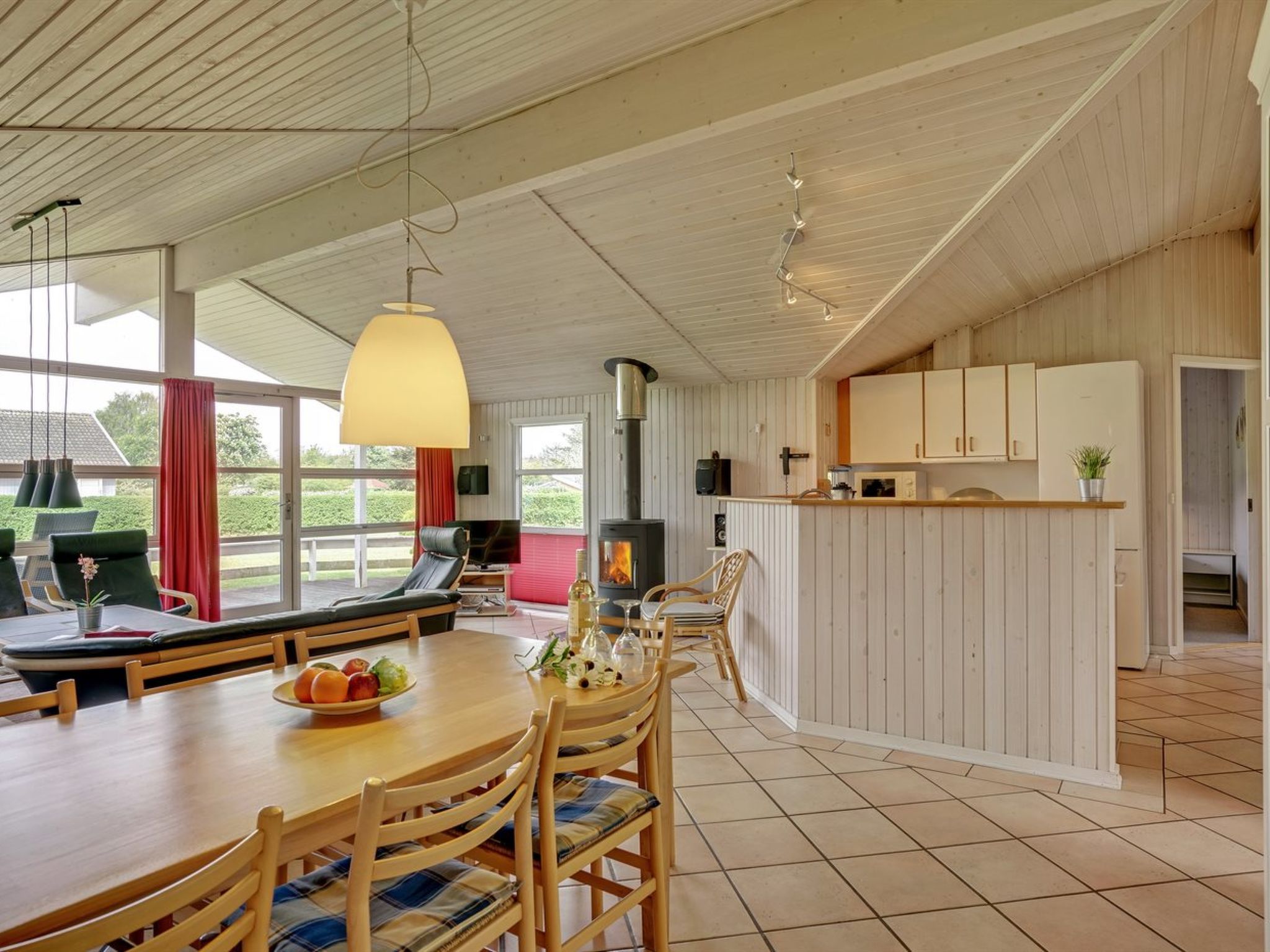 "Folke" - 250m from the sea - Binnen