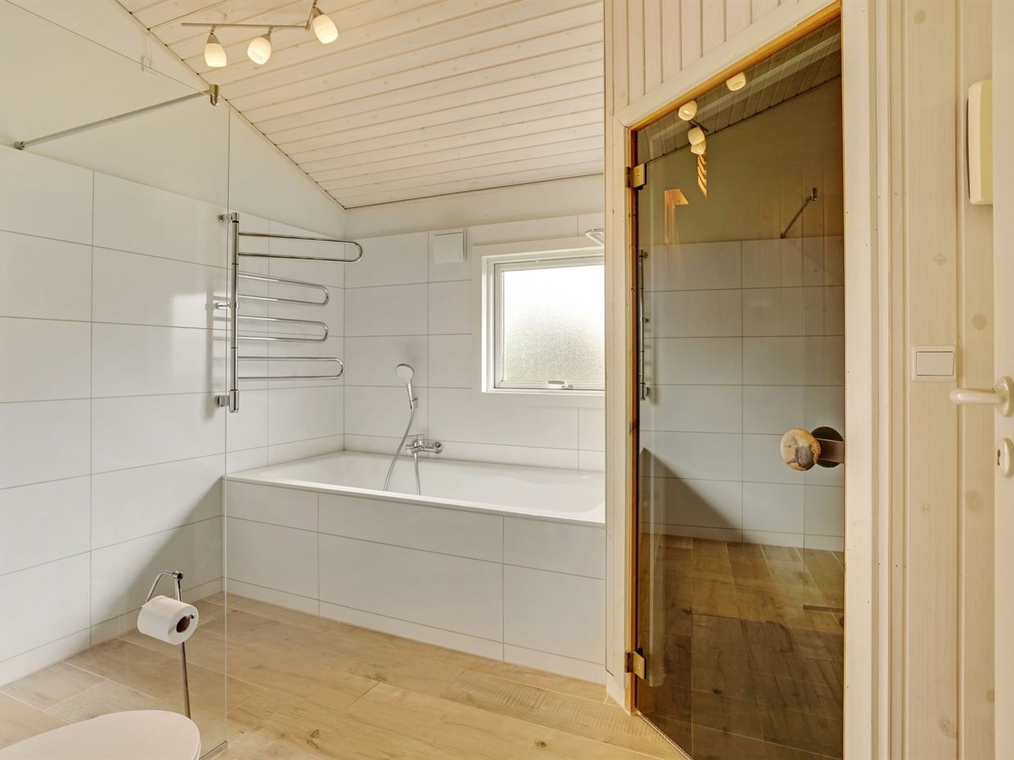 "Folke" - 250m from the sea - Binnen