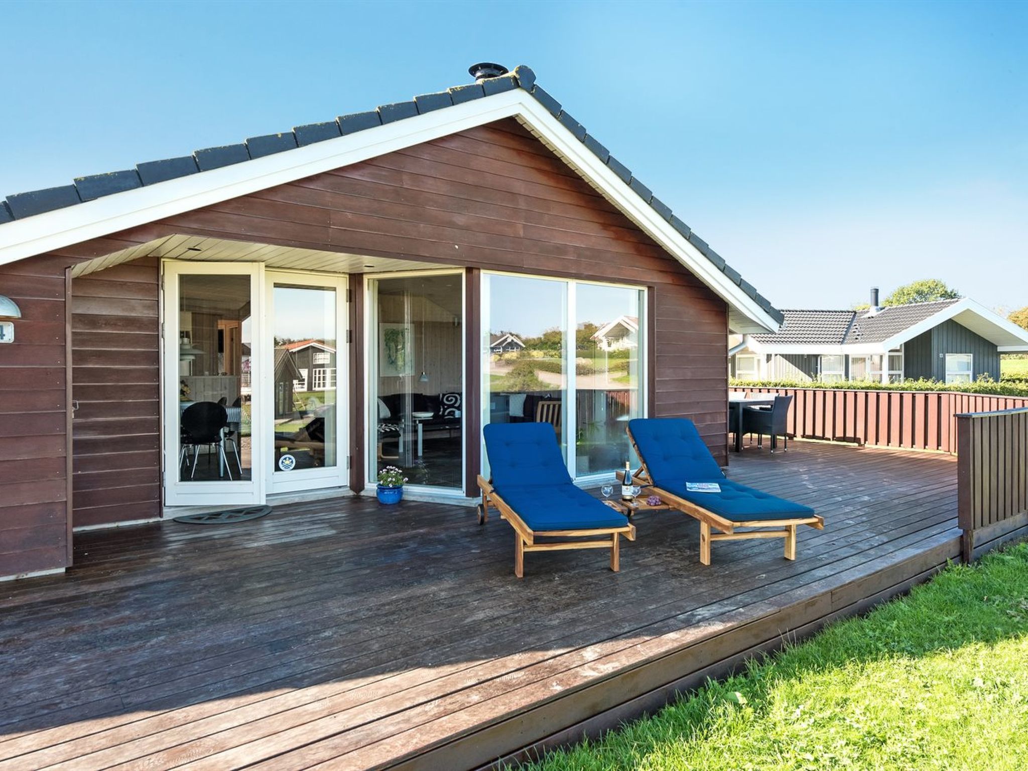 "Alexis" - 250m from the sea - Buiten