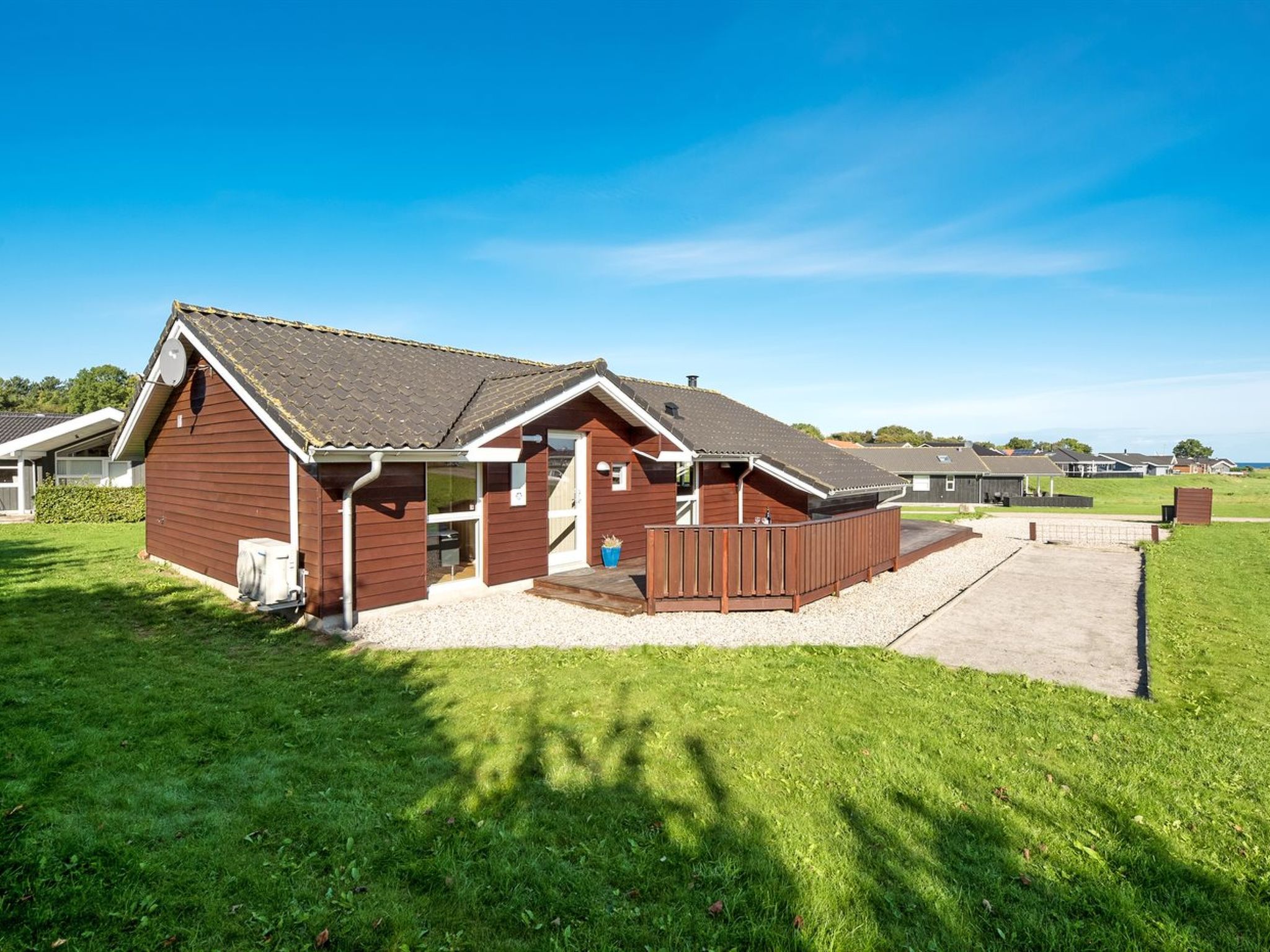 "Alexis" - 250m from the sea - Buiten