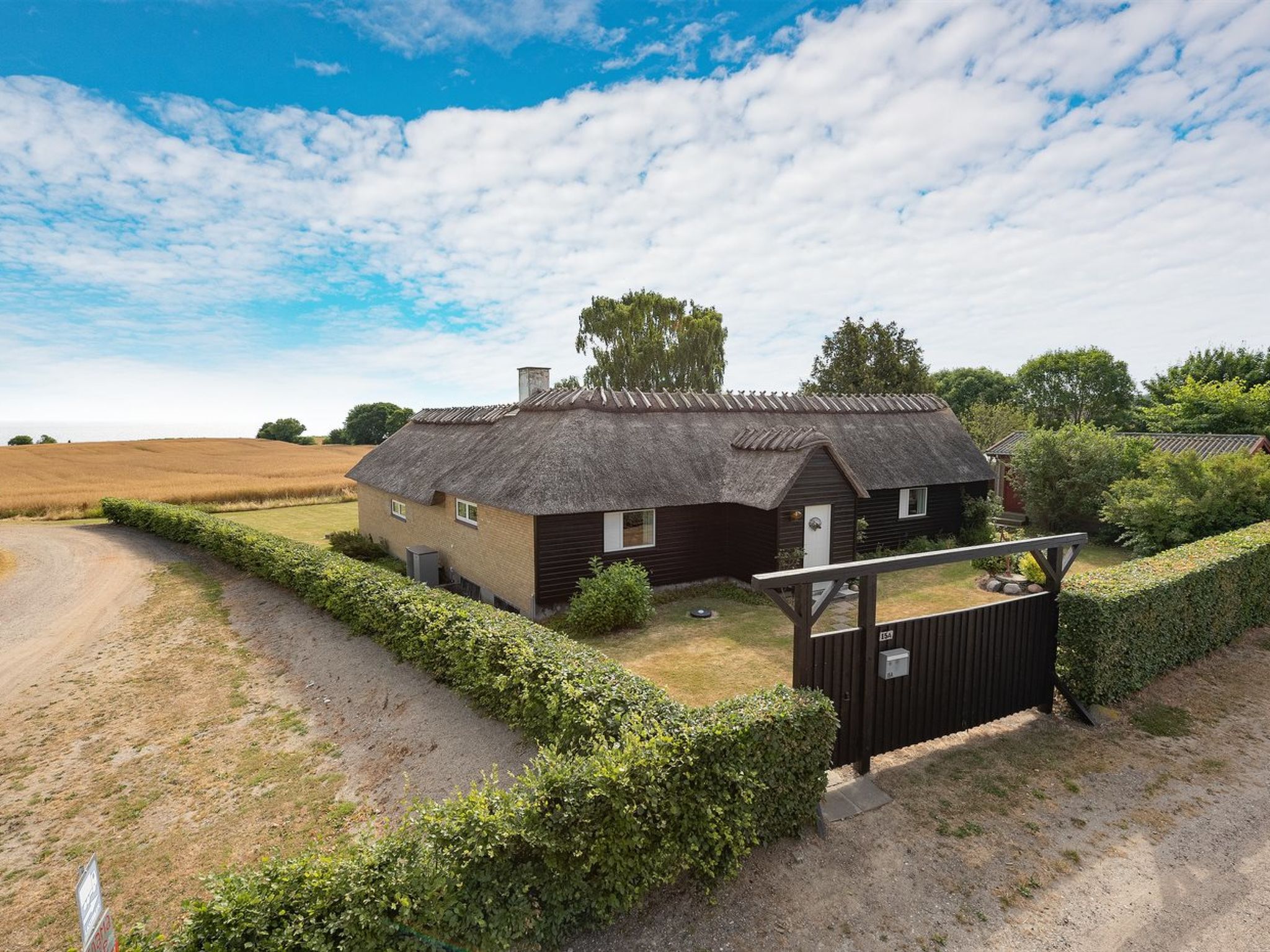 "Edithe" - 250m from the sea - Buiten