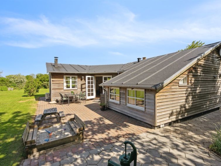 Vakantiehuis met open haard en sauna in Augustenborg in Augustenborg