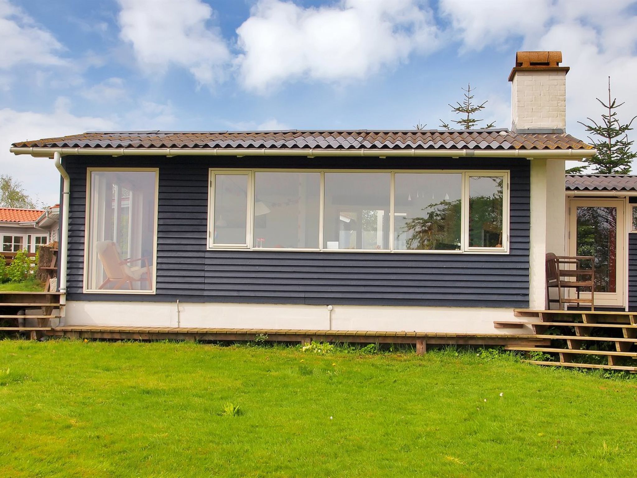 "Hoimar" - 400m from the sea - Buiten