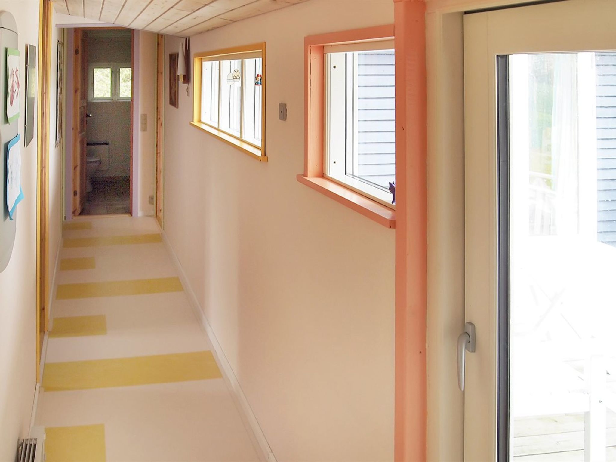 "Hoimar" - 400m from the sea - Binnen