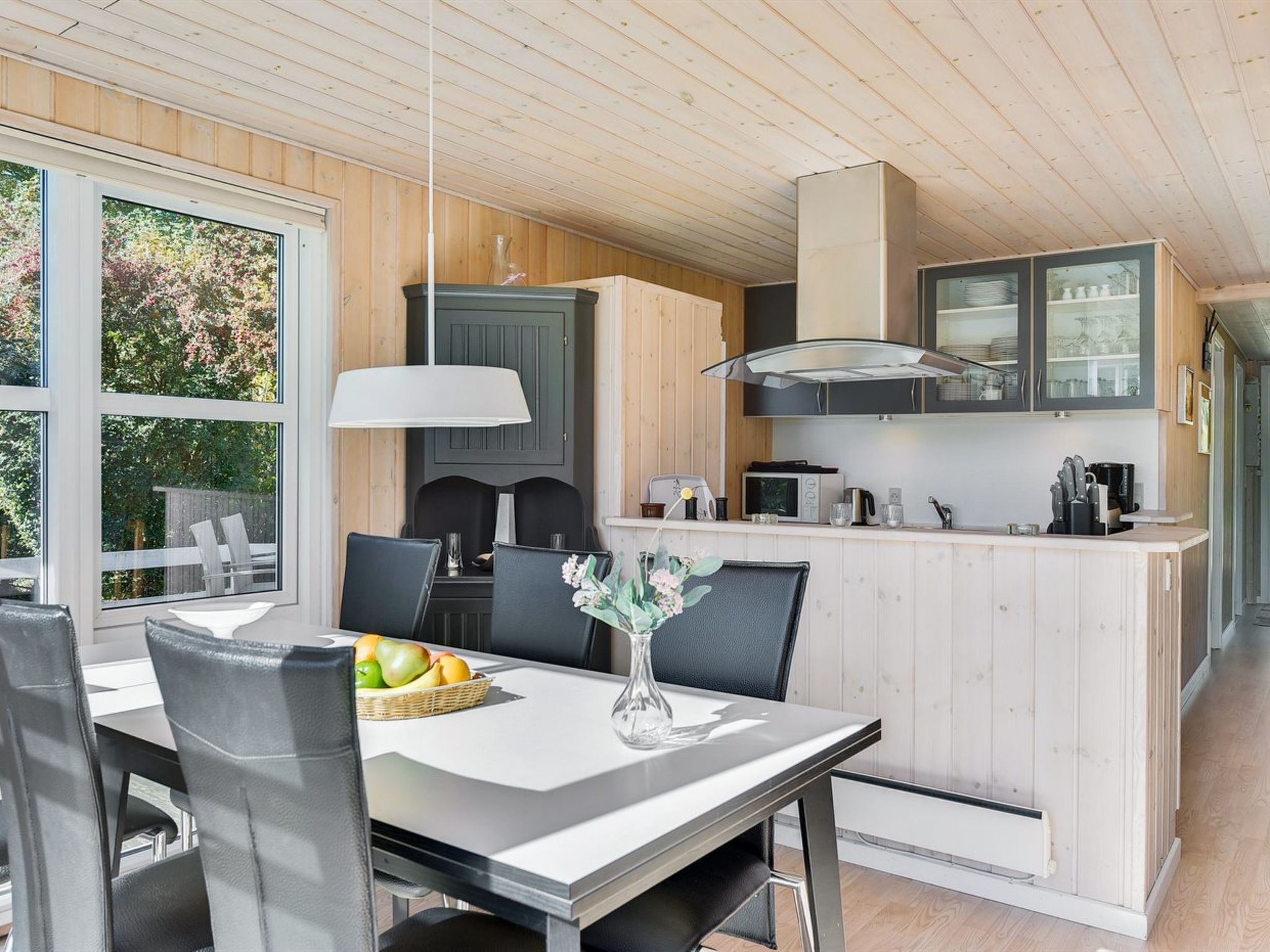 "Leandra" - 600m from the sea - Binnen