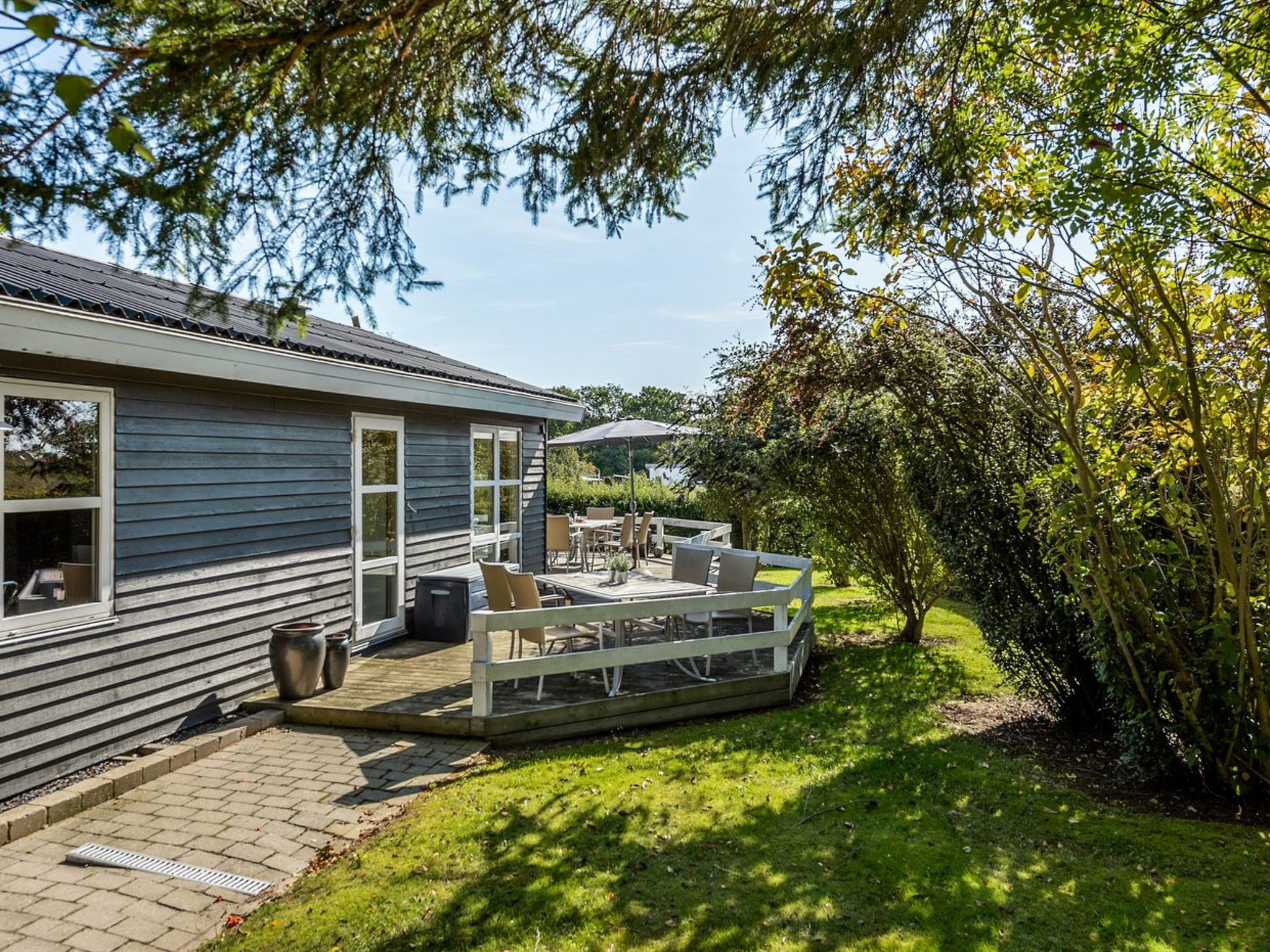"Leandra" - 600m from the sea - Buiten